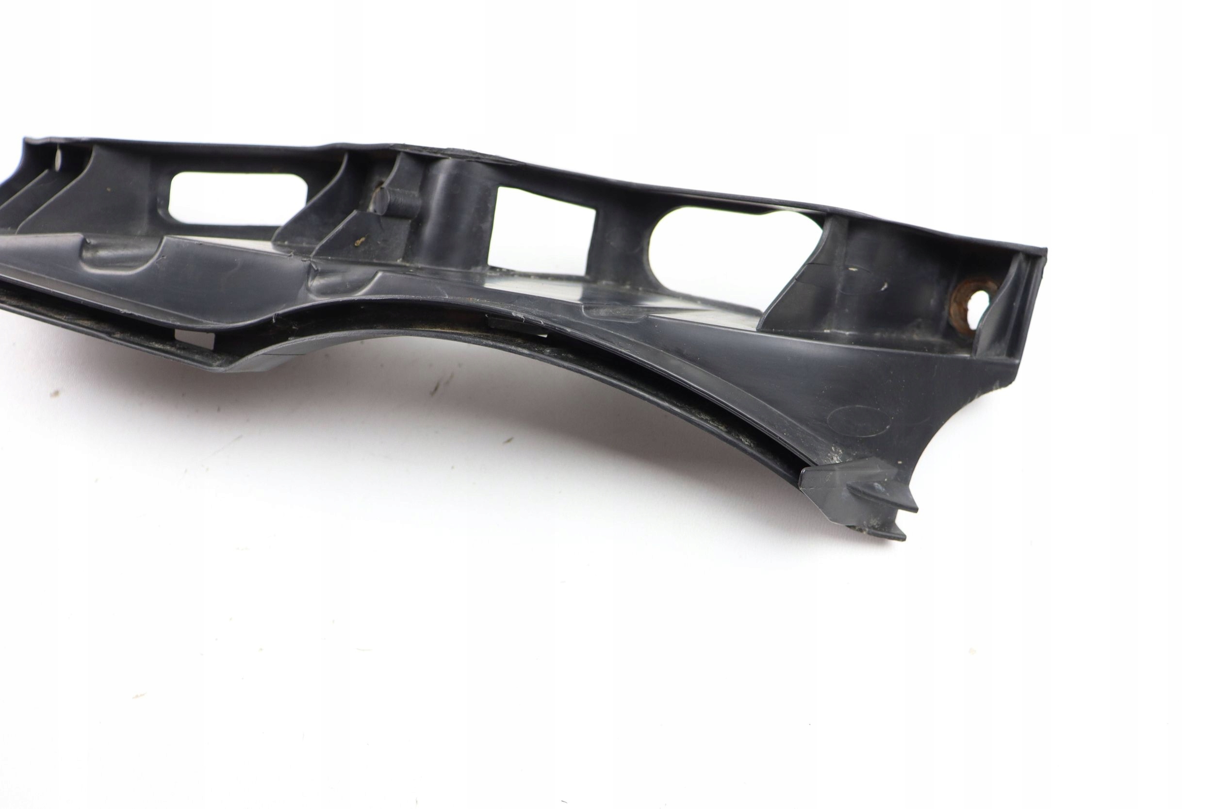 VW PASSAT B6 bumper bracket right front 3C0807890