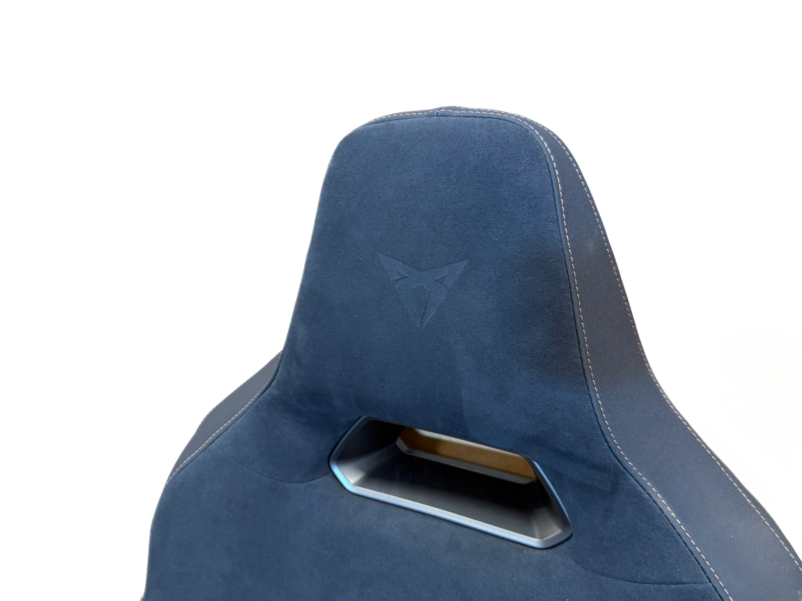 CUPRA BORN seat left driver´s front leather ALCANTARA MASAZ