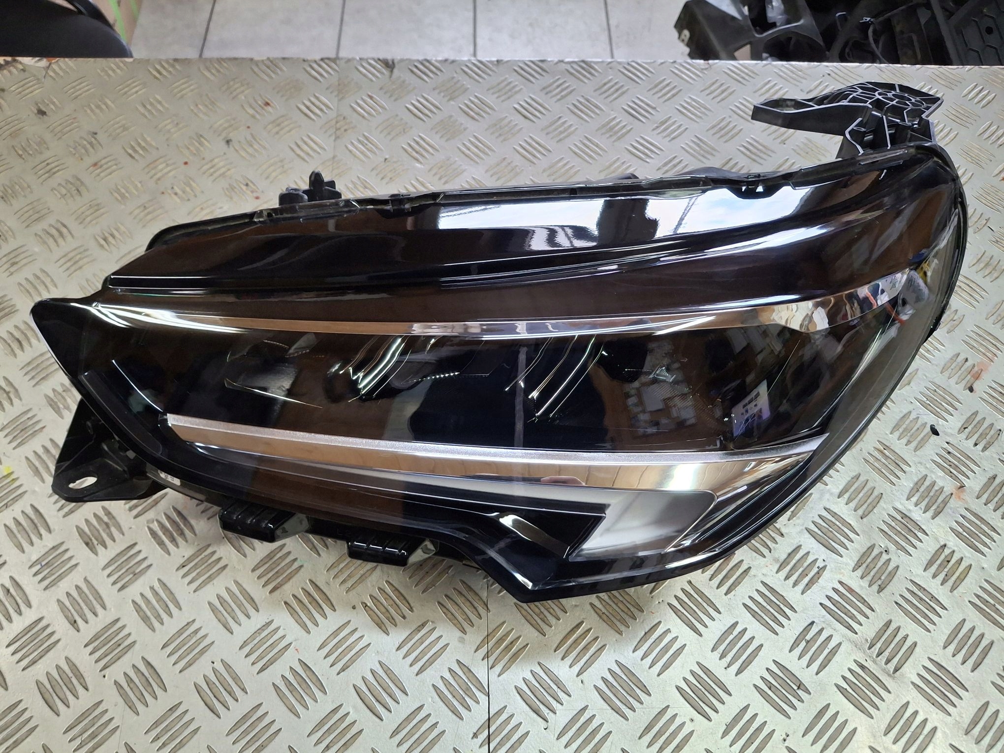 light left front FULL LED OPEL CORSA F 2019R->