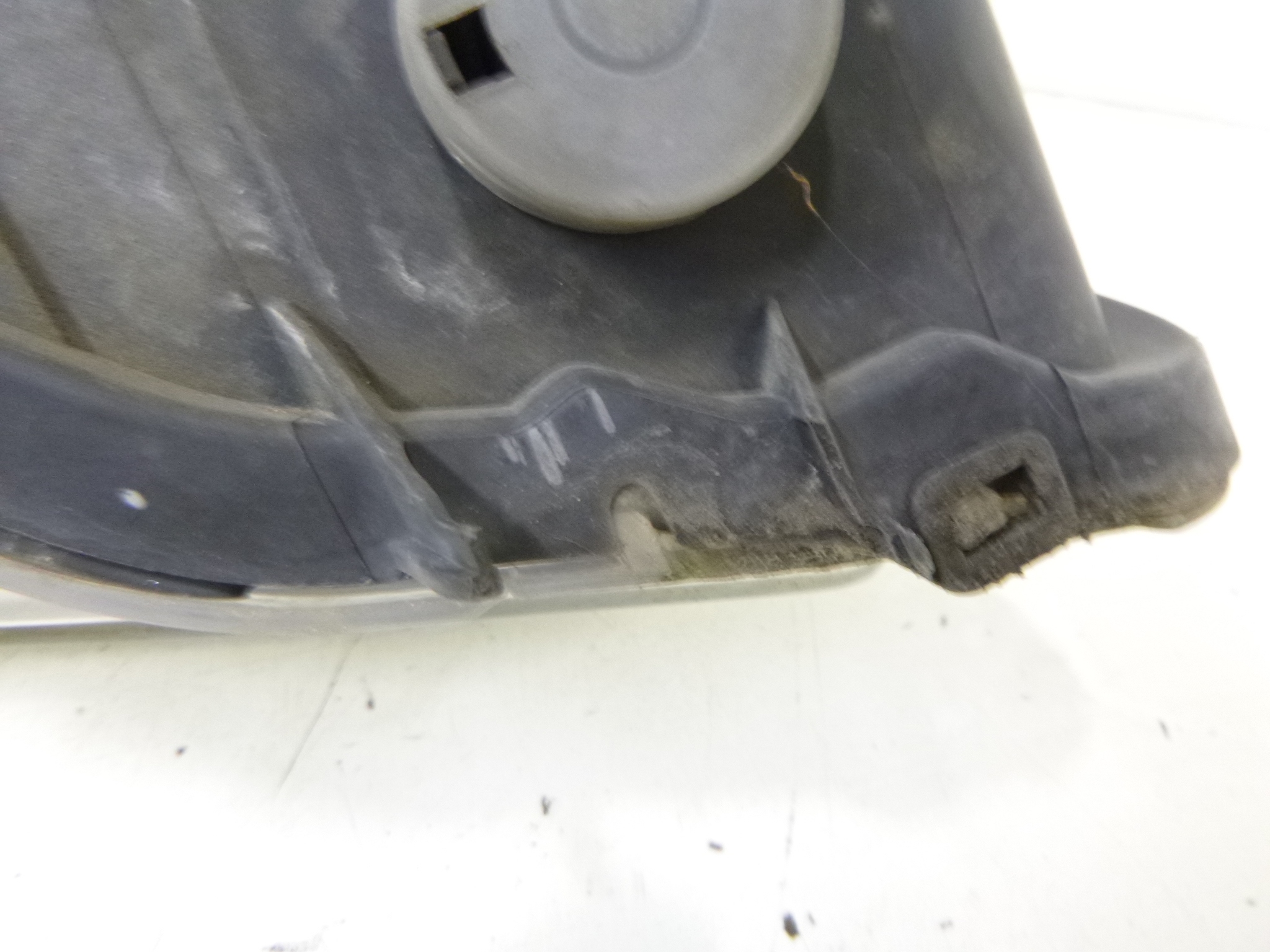 light front VW Volkswagen Polo 9N3 2008r. 6Q1941007AT