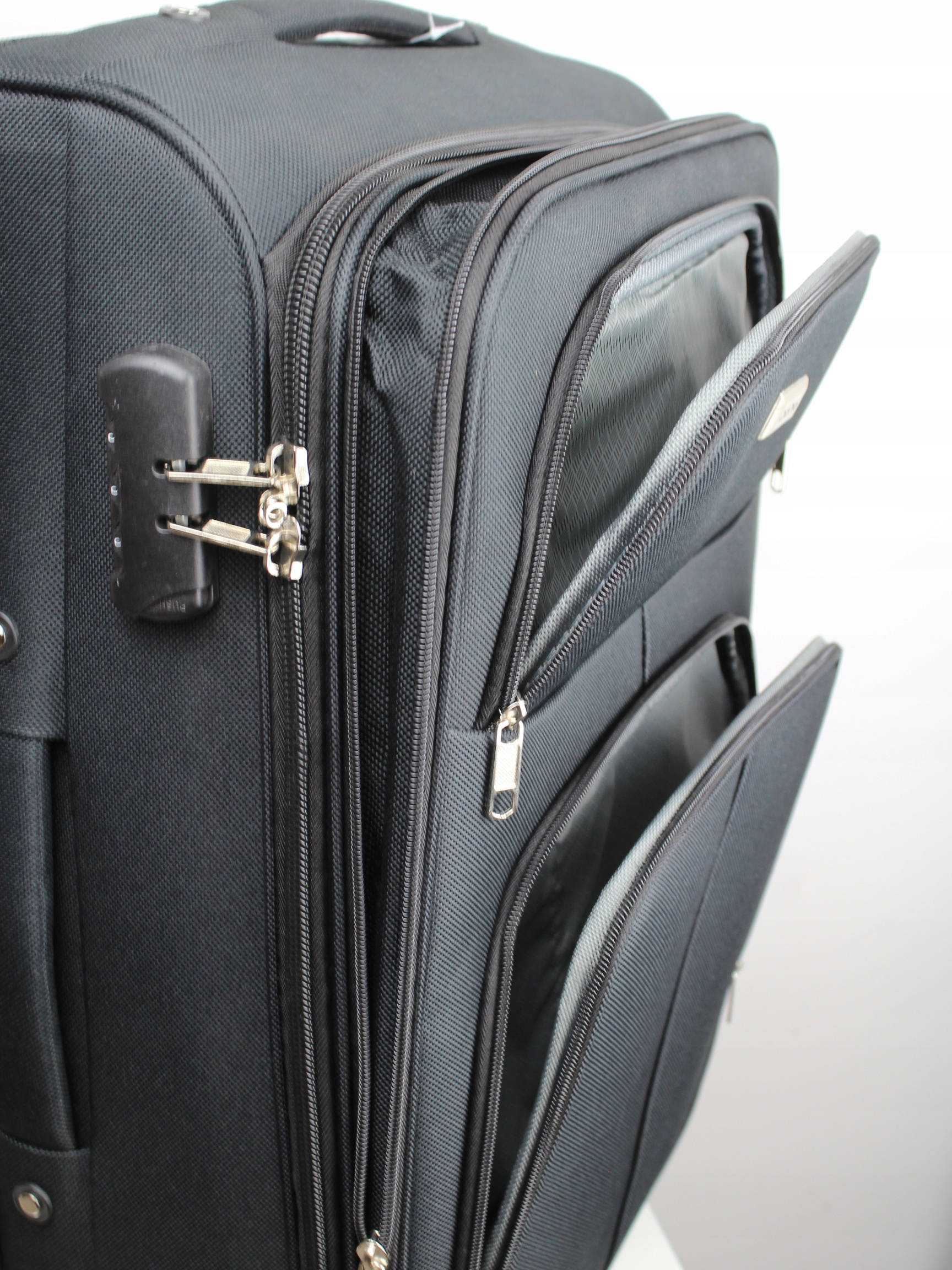 XXL SOLIDNA WALIZKA NA 4 KÓŁKACH TORBA DO SAMOLOTU Kolekcja COCODIVO