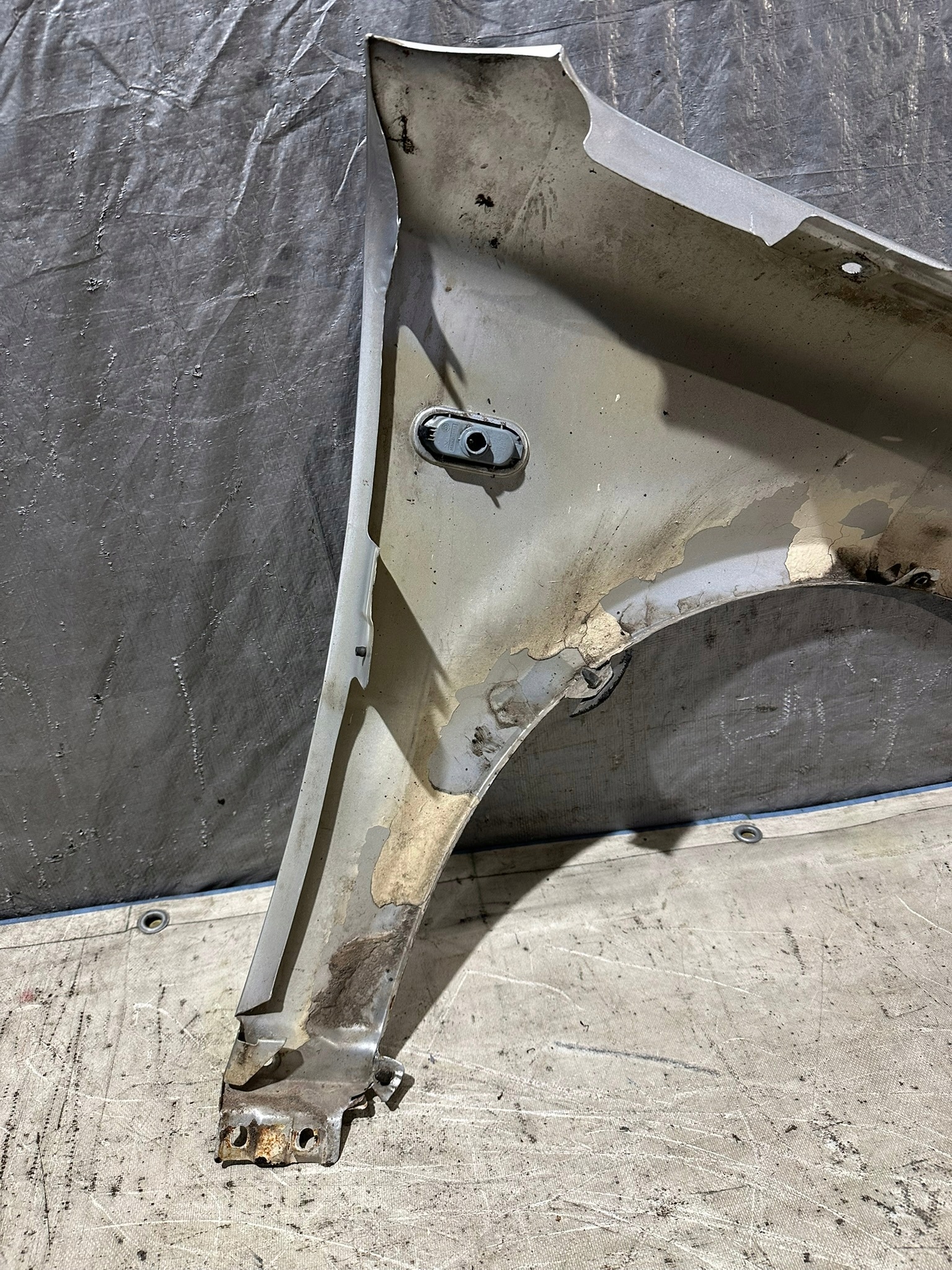 fender left front VOLKSWAGEN VW PASSAT B5 FL LA7W