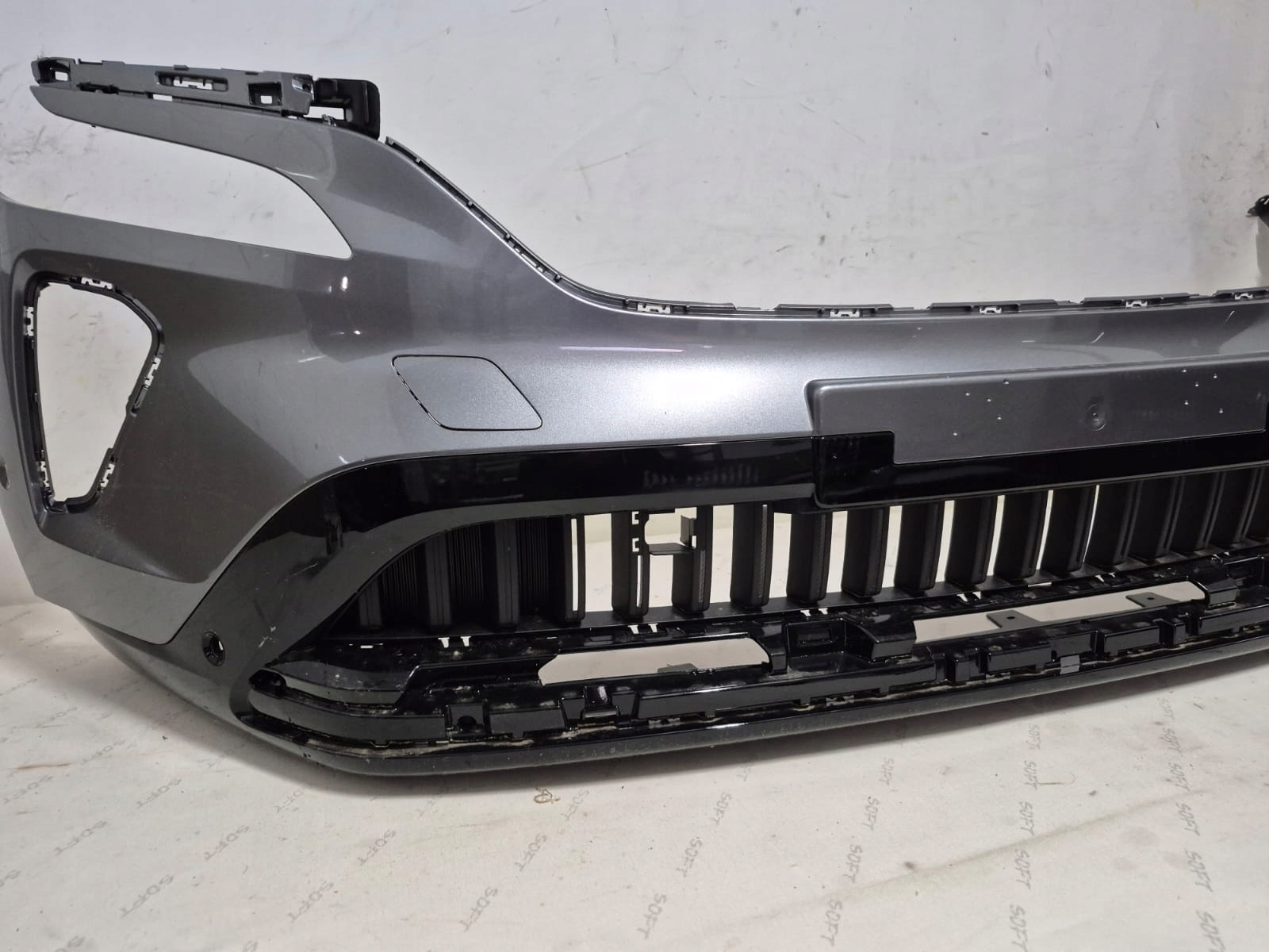 RENAULT AUSTRAL 22- bumper front front PDC 620225489R