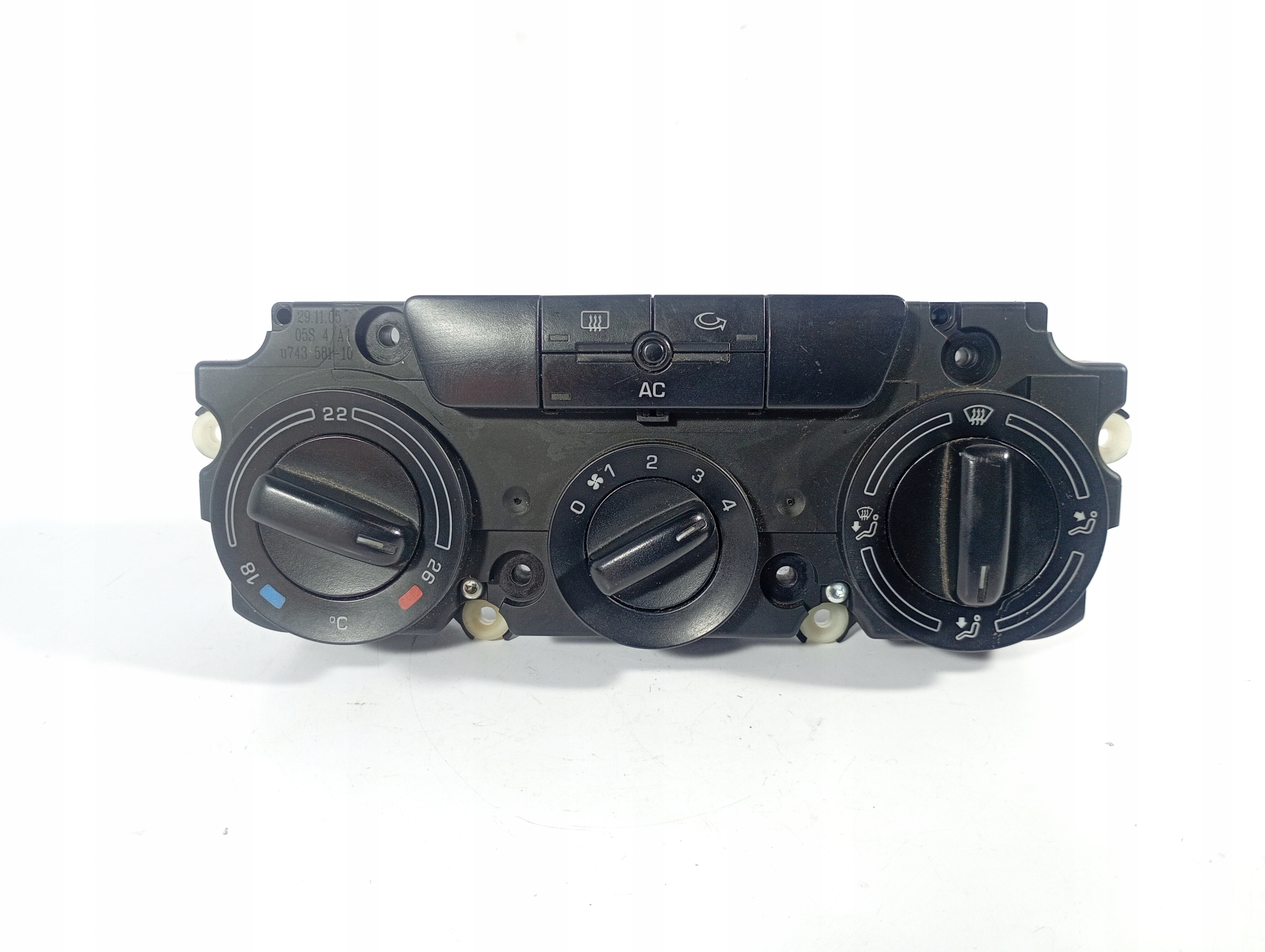 Skoda Octavia II 2 04-13 switch switch PANEL air conditioning devices OE 1Z08200470
