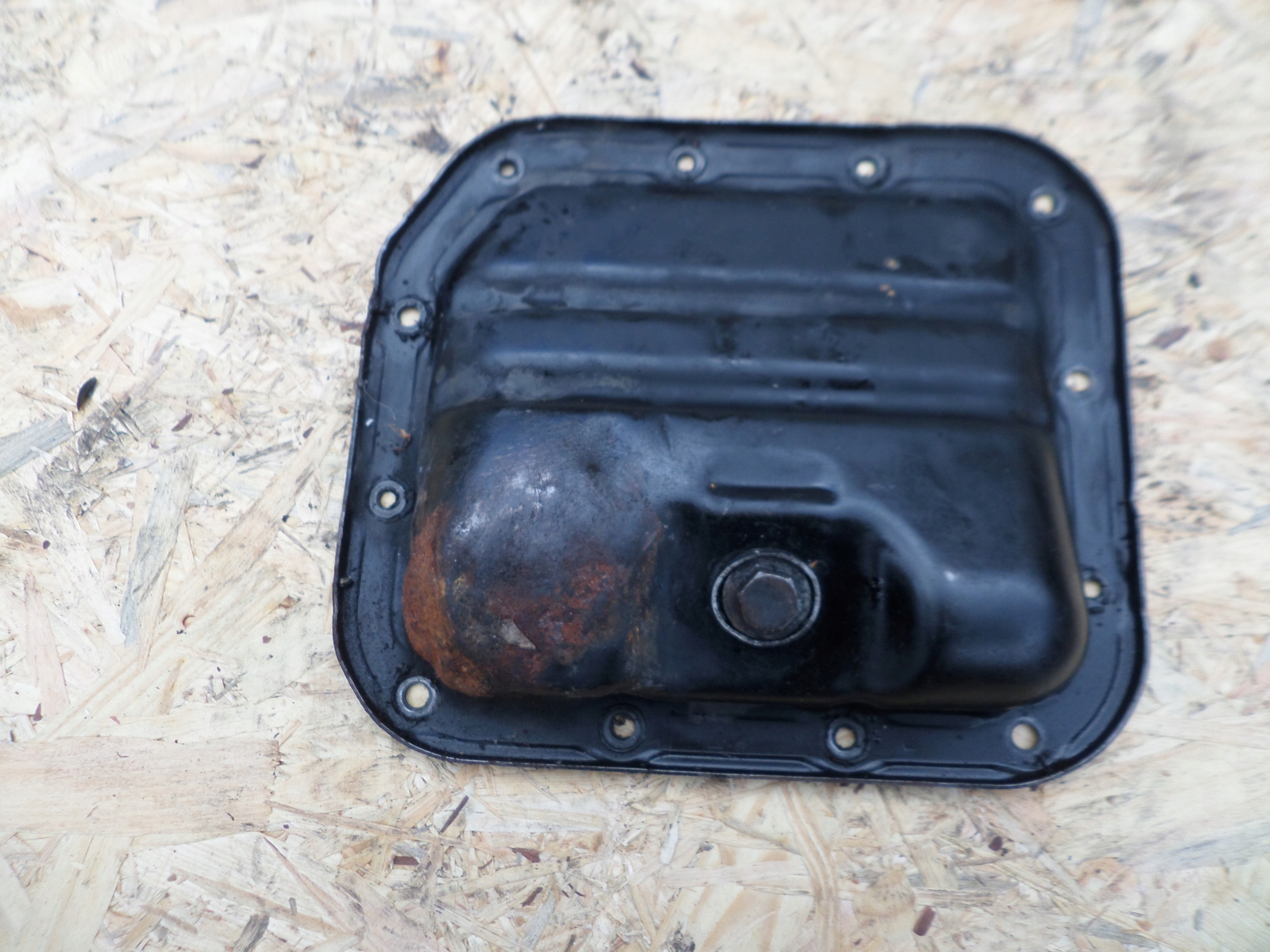 Miska oleju olejowa Toyota Yaris 3 III 1.4 D4D 1ND