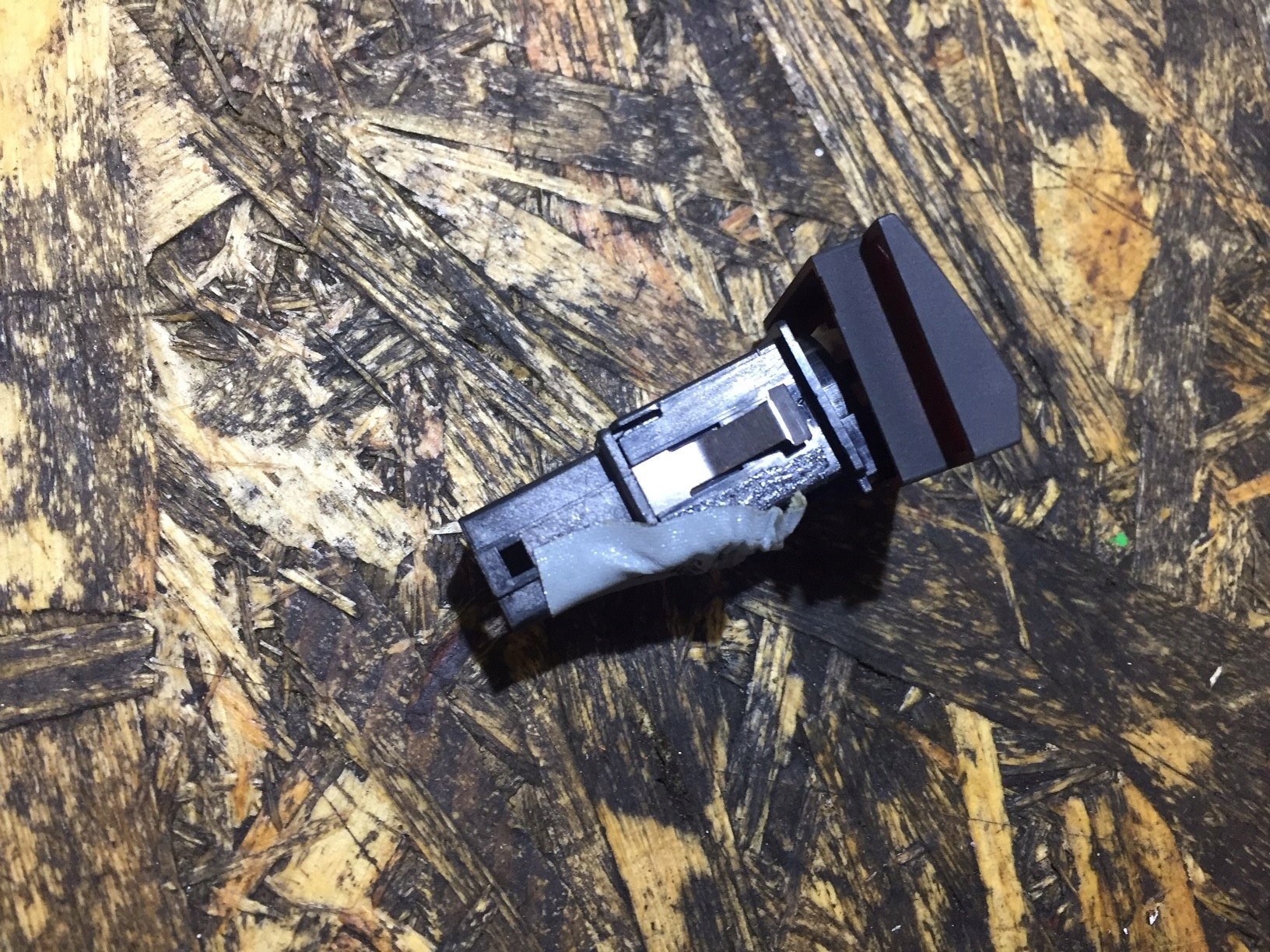 AUDI A3 8P LIFT switch of warning lights 8P0941509C