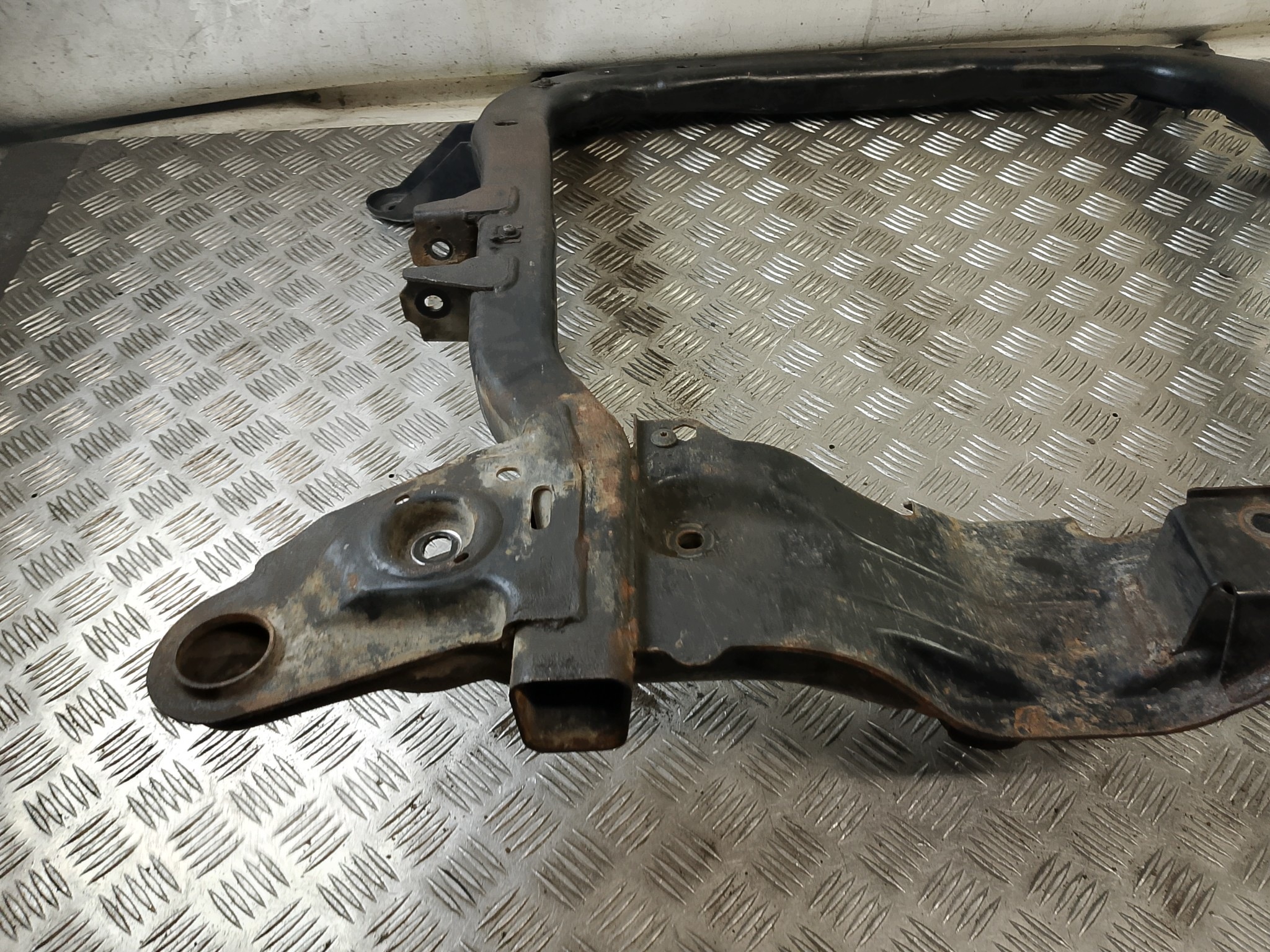 suspension beam front front axle beam OPEL CORSA C 1.0 B