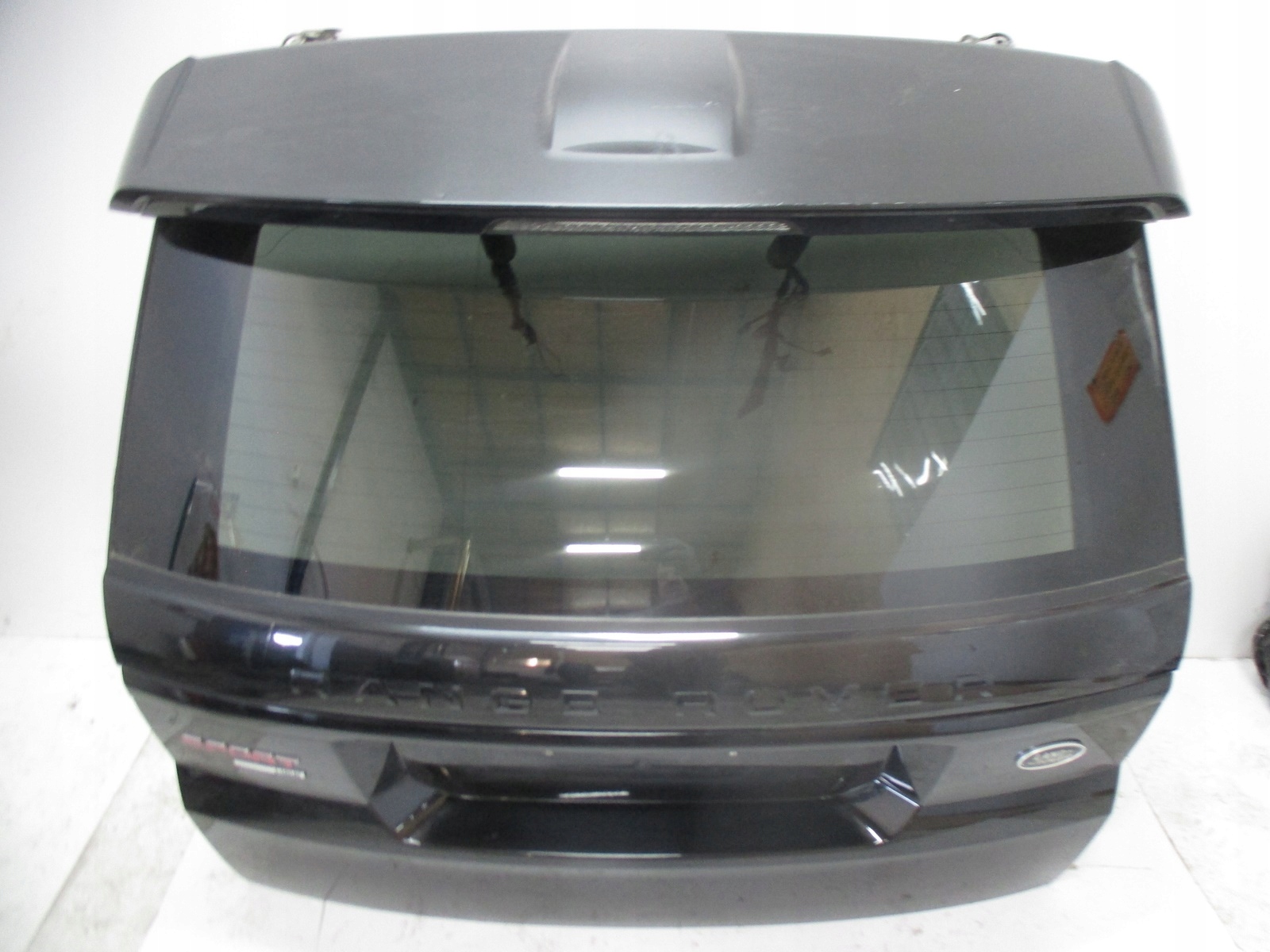 boot doors Range Rover Sport 16r below kamere