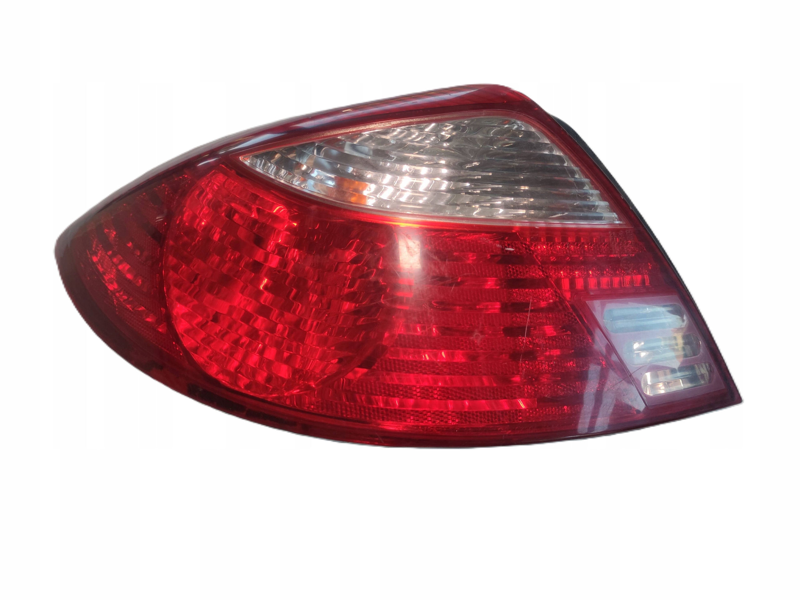 světlo levý záď KIA Rio sedan