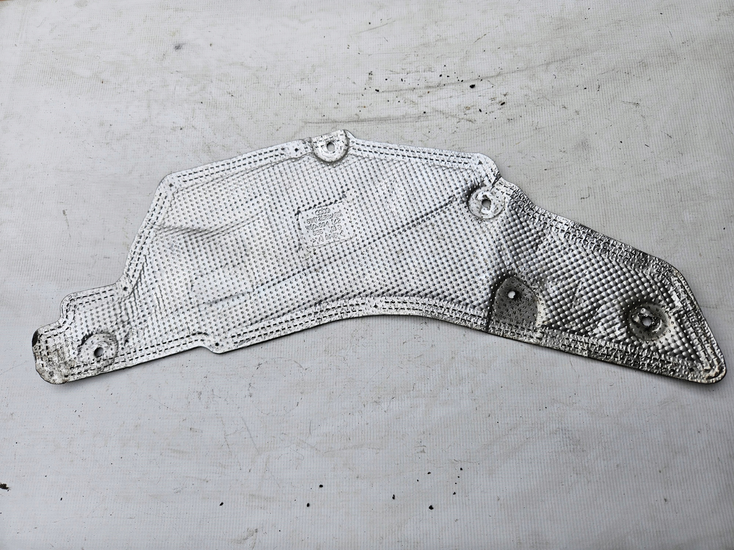 cover TERMICZNA PODLUZNICY right AUDI A6 C7 4G