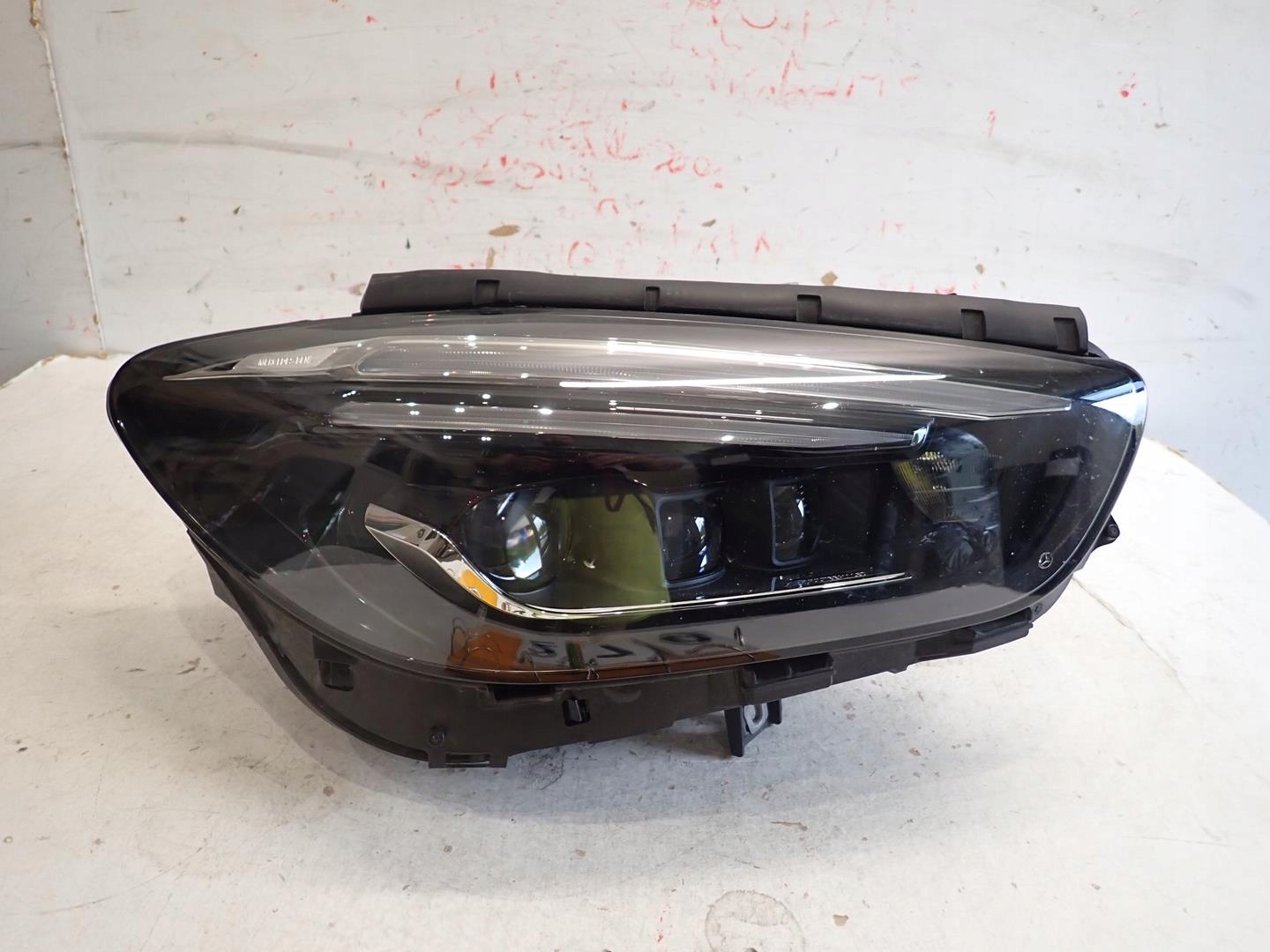 light front front right MERCEDES B-KLASA W247 2018- FULL LED A2479060605