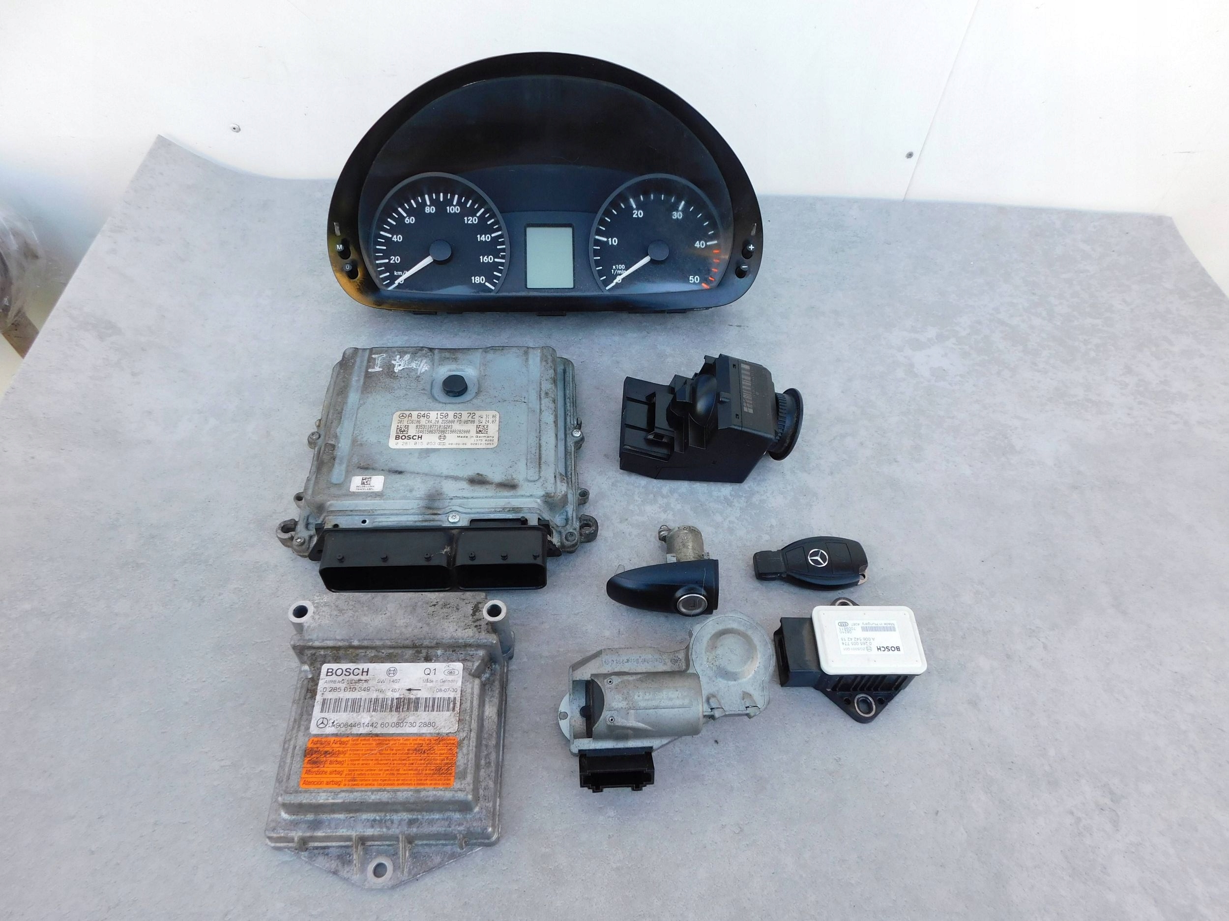 Sprinter 906 646 computer ignition rygiel dials running board start A6461506372