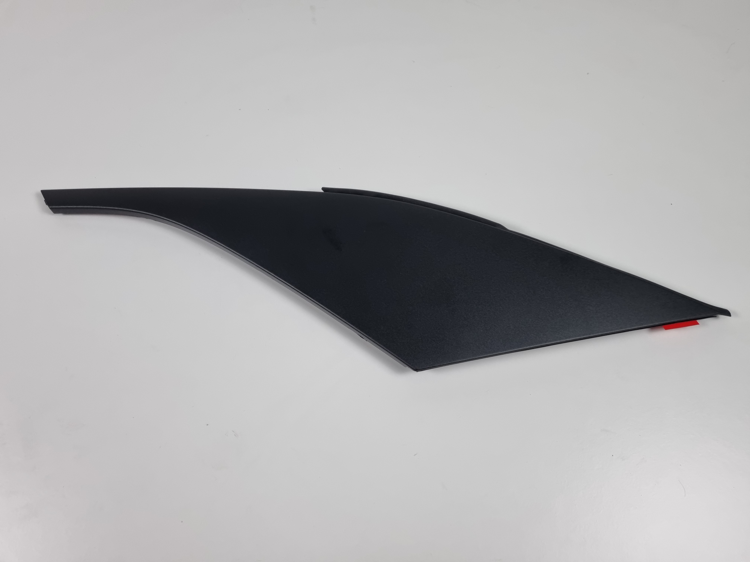 VW ID4 OSŁONA SŁUPKA LEWA TYŁ TYLNA KAROSERII NOWA 11A853377B