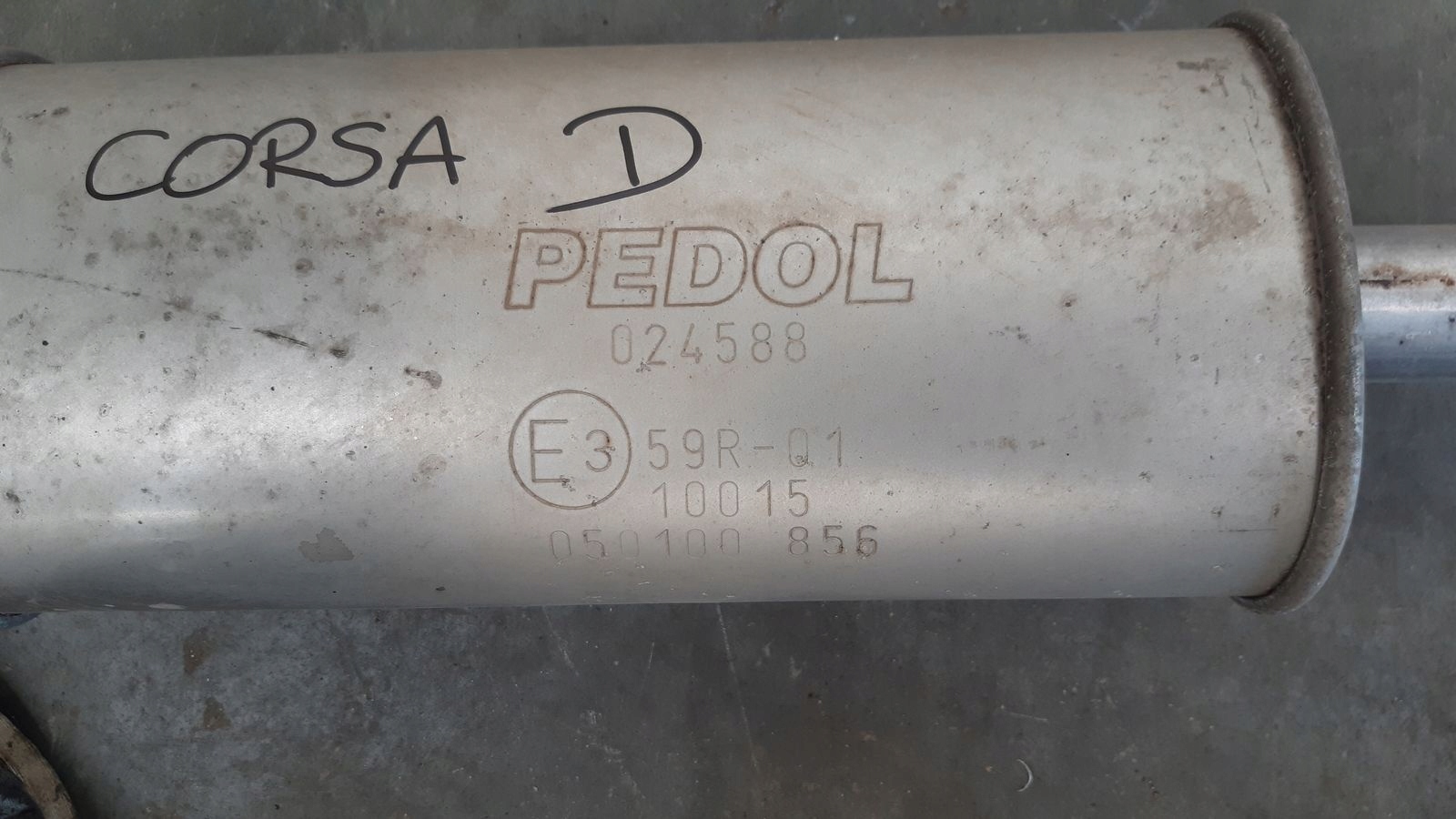 Tlumik mitte Opel Corsa D 1,0