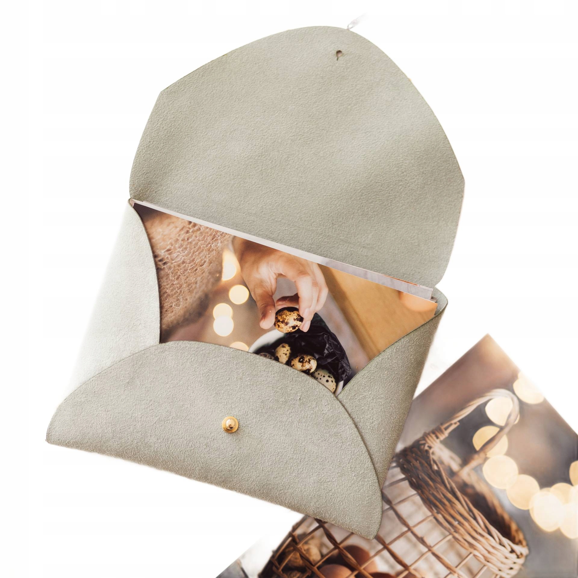 Zamszowa koperta folder na zdjęcia obrączki 13x18 z grawerem ślub 60 zdjęć