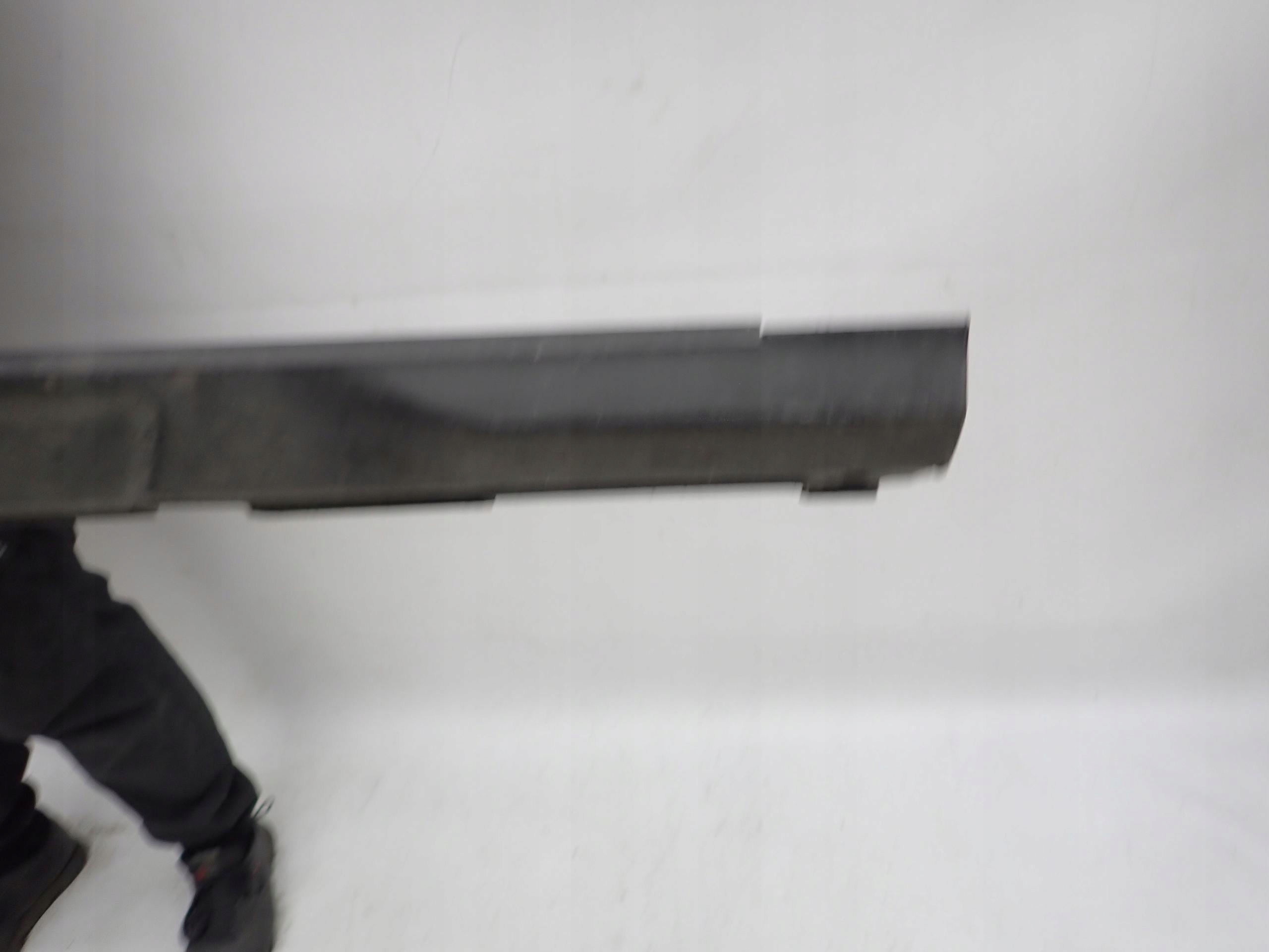 HYUNDAI KONA 17- moulding threshold right threshold right