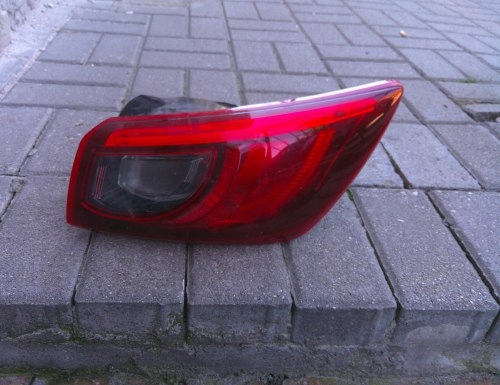 MAZDA CX-3 15-18 PRAWA TYLNA LAMPA LED ORYGINAŁ