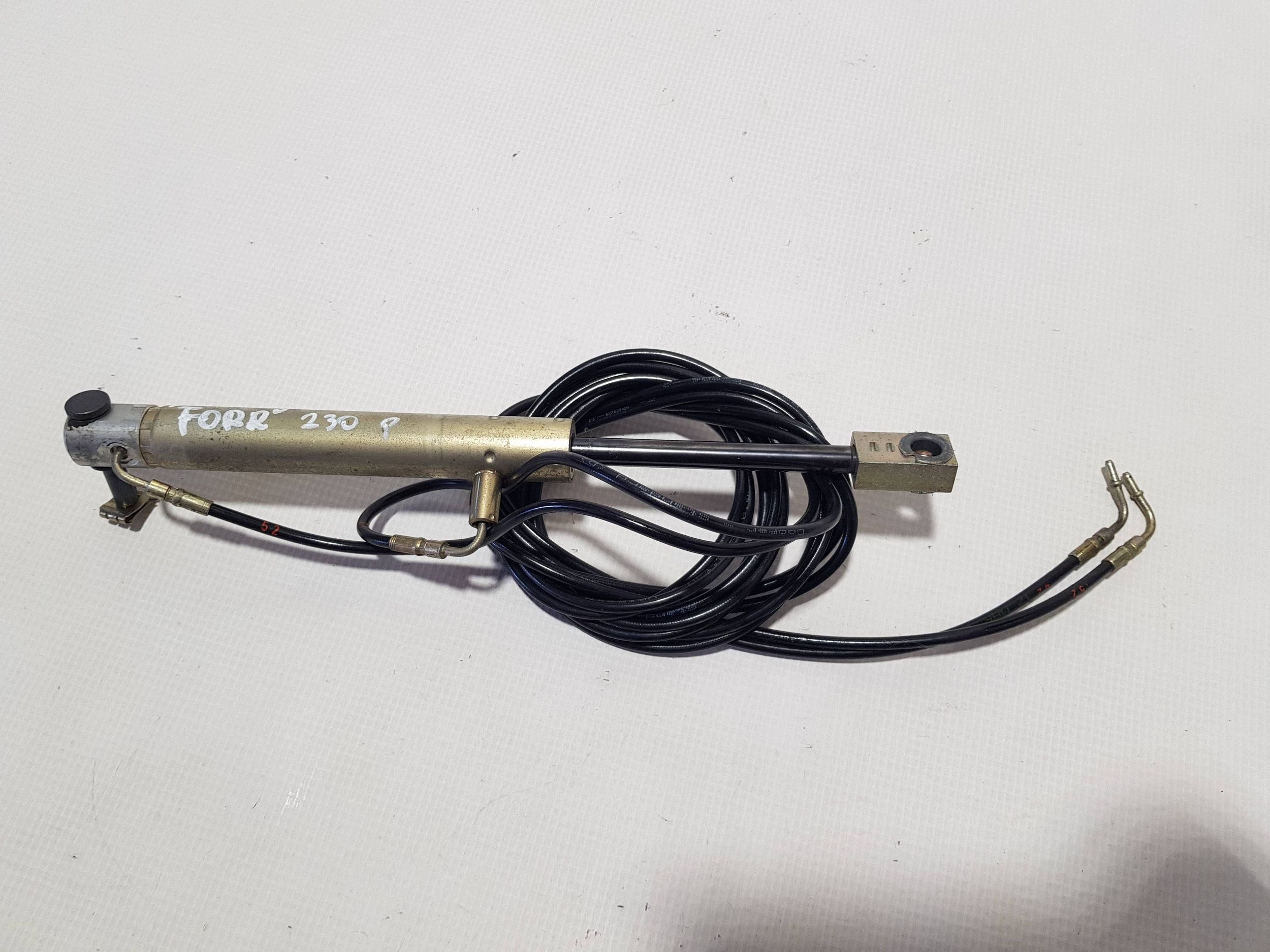 MERCEDES SL R230 W230 damper roofs right 52 42