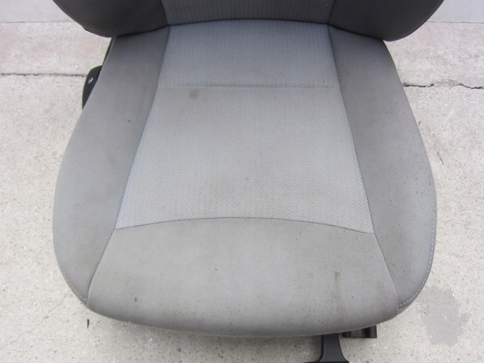 BMW 3 E90 E91 Sitz grau rechts des Beifahrers MATERIALOWY verkleidung