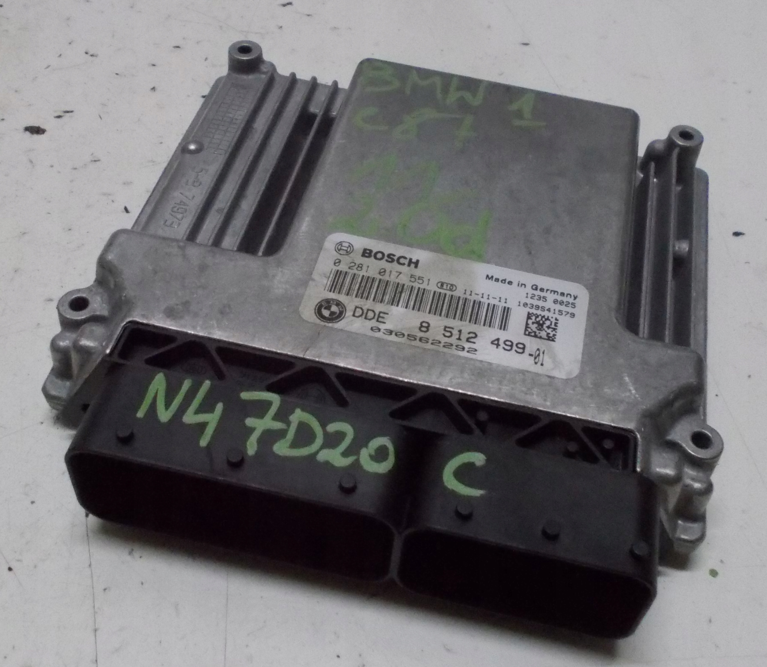 BMW E87 2.0 D 11R control unit computer of the engine 8512499