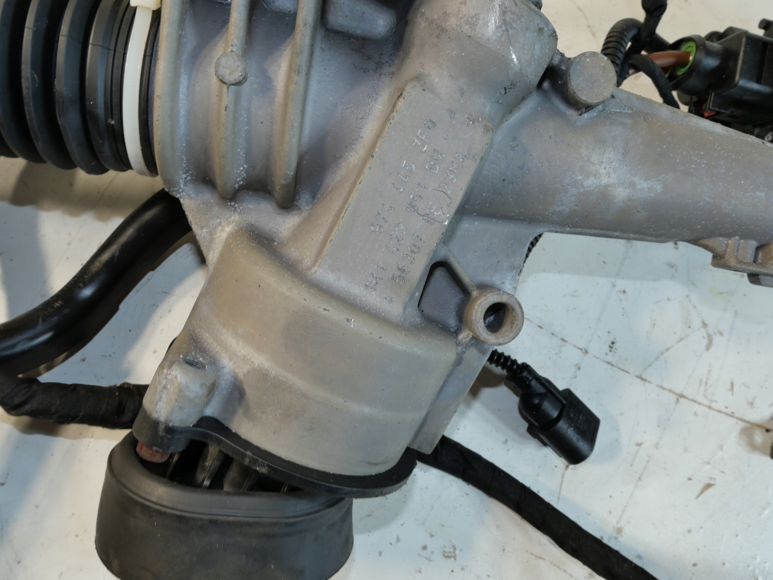 SKODA VW AUDI servo control 1K1423051DM