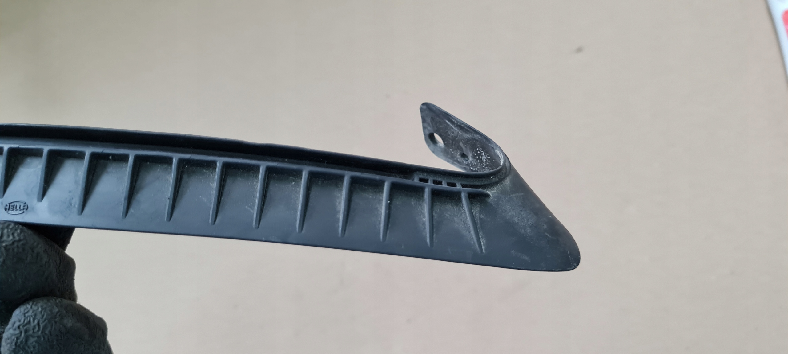 A6 C7 4G gasket rubber lights left front 17612101