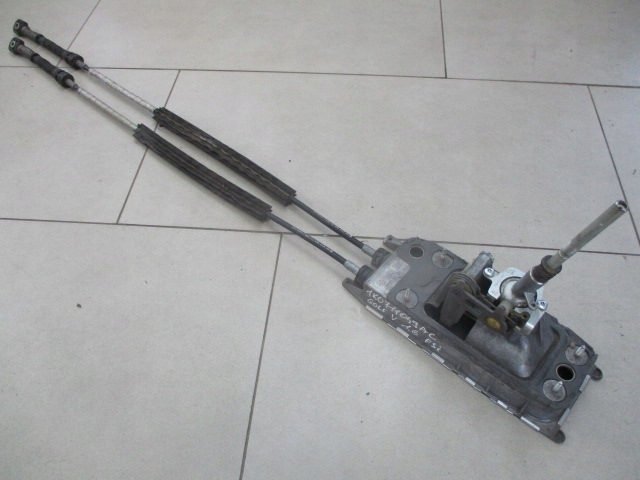 1K0711265A 1K0711266A - гольф 5 в A3 04-08 1.6 FSI селектор передач ссылки