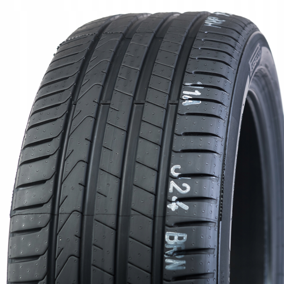 1x LETNÁ PNEUMATIKA 245/45R18 Pirelli Cinturato P7