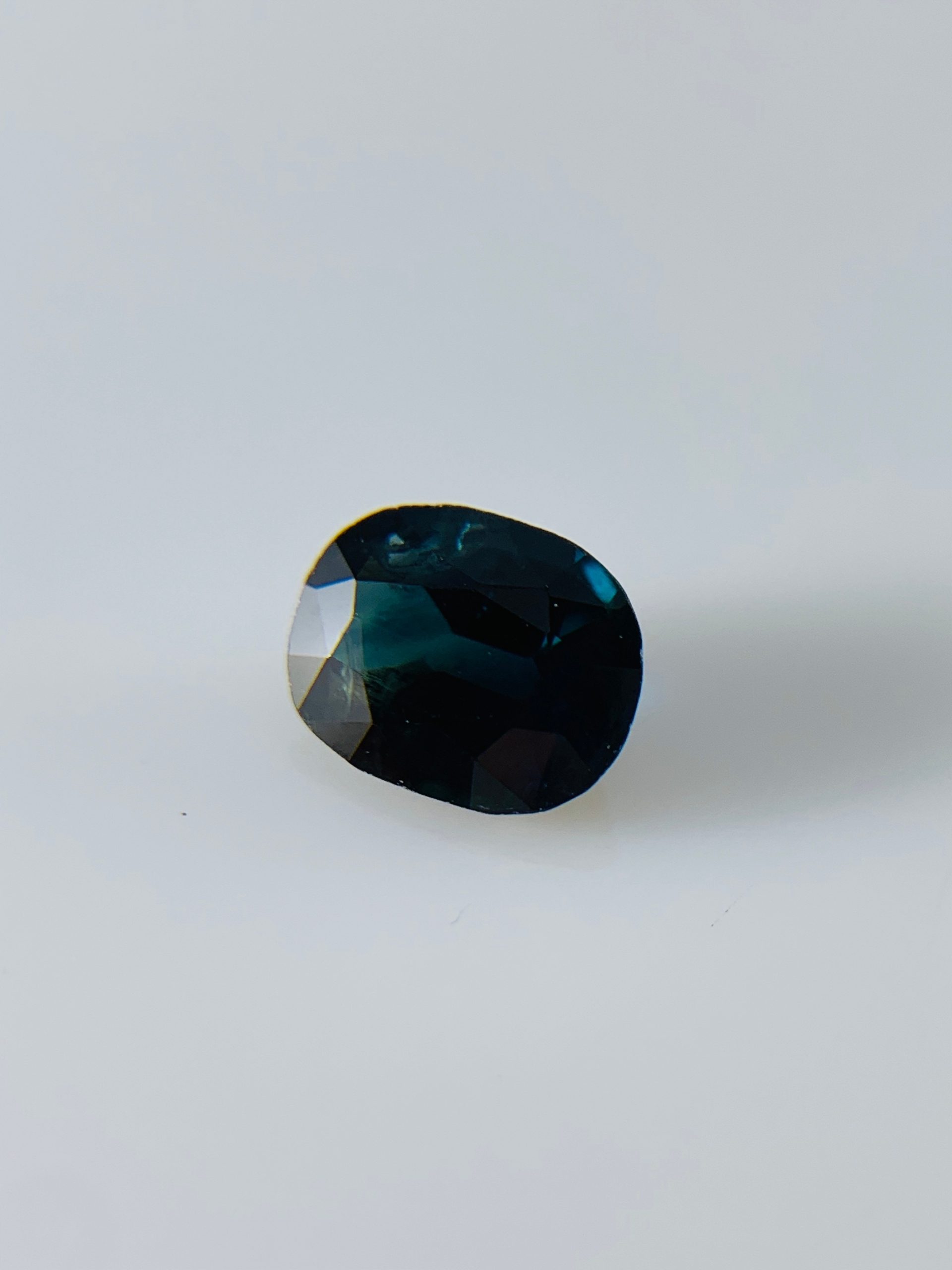 Safír Ovál Fazetovaný 0,89 Ct