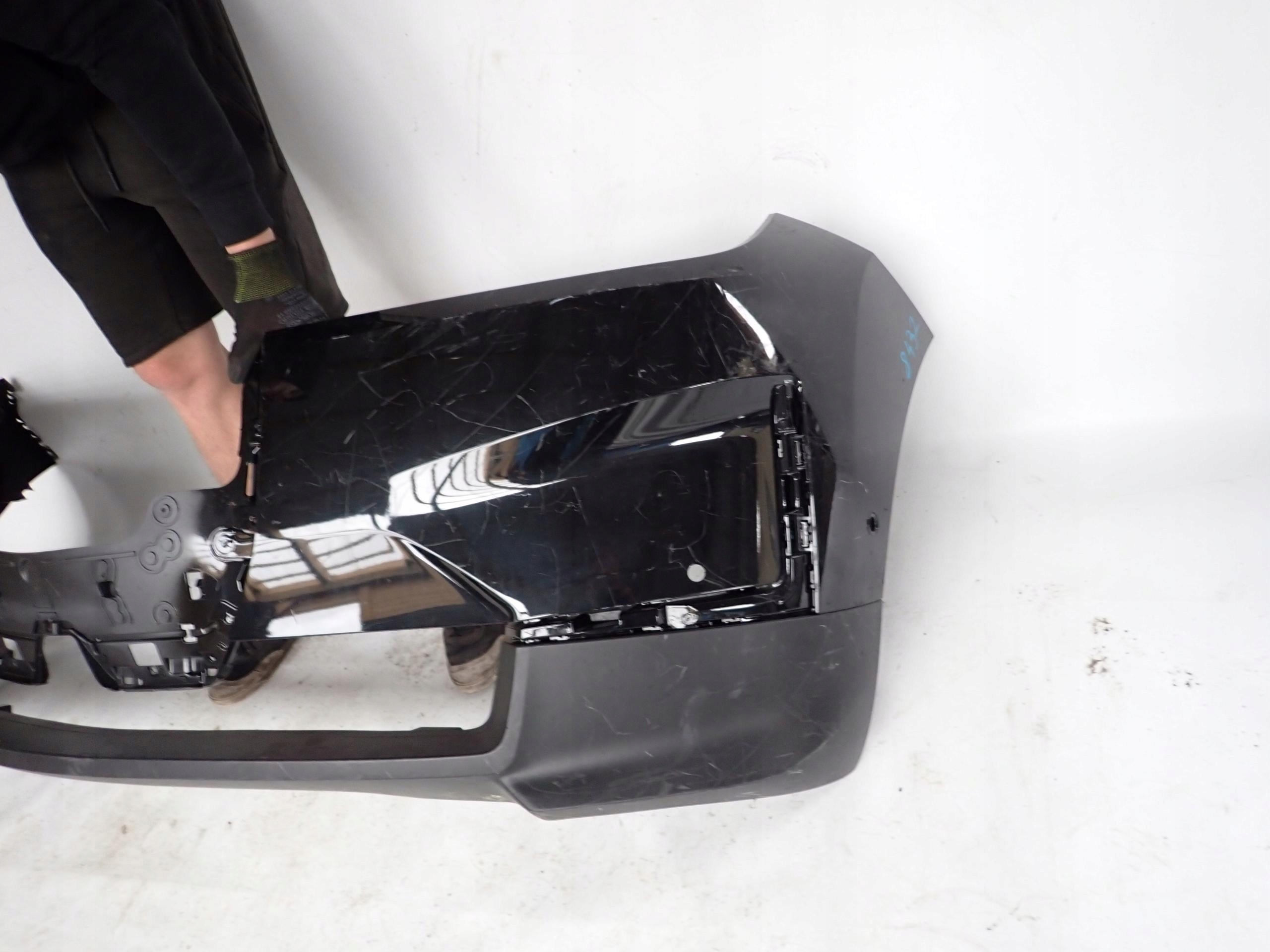 BMW iX I20 21- bumper front front PDC
