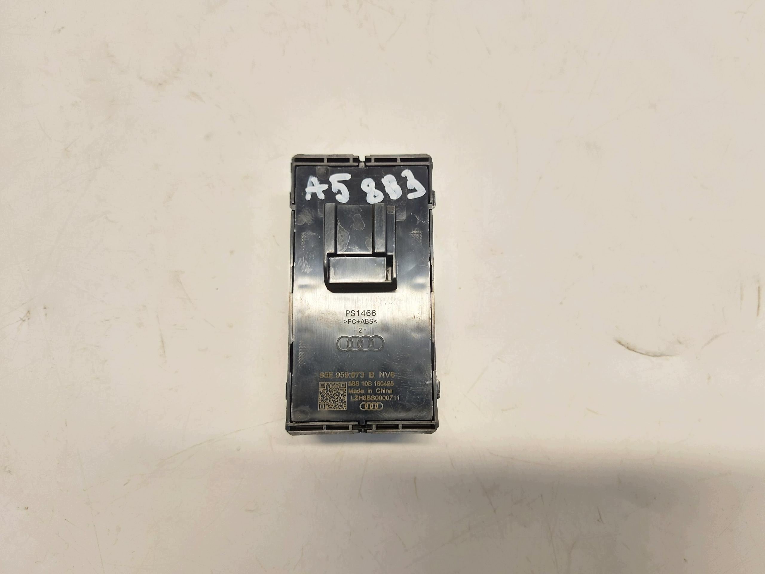 AUDI A5 8B3 B10 AVANT window control switch 85E959873B