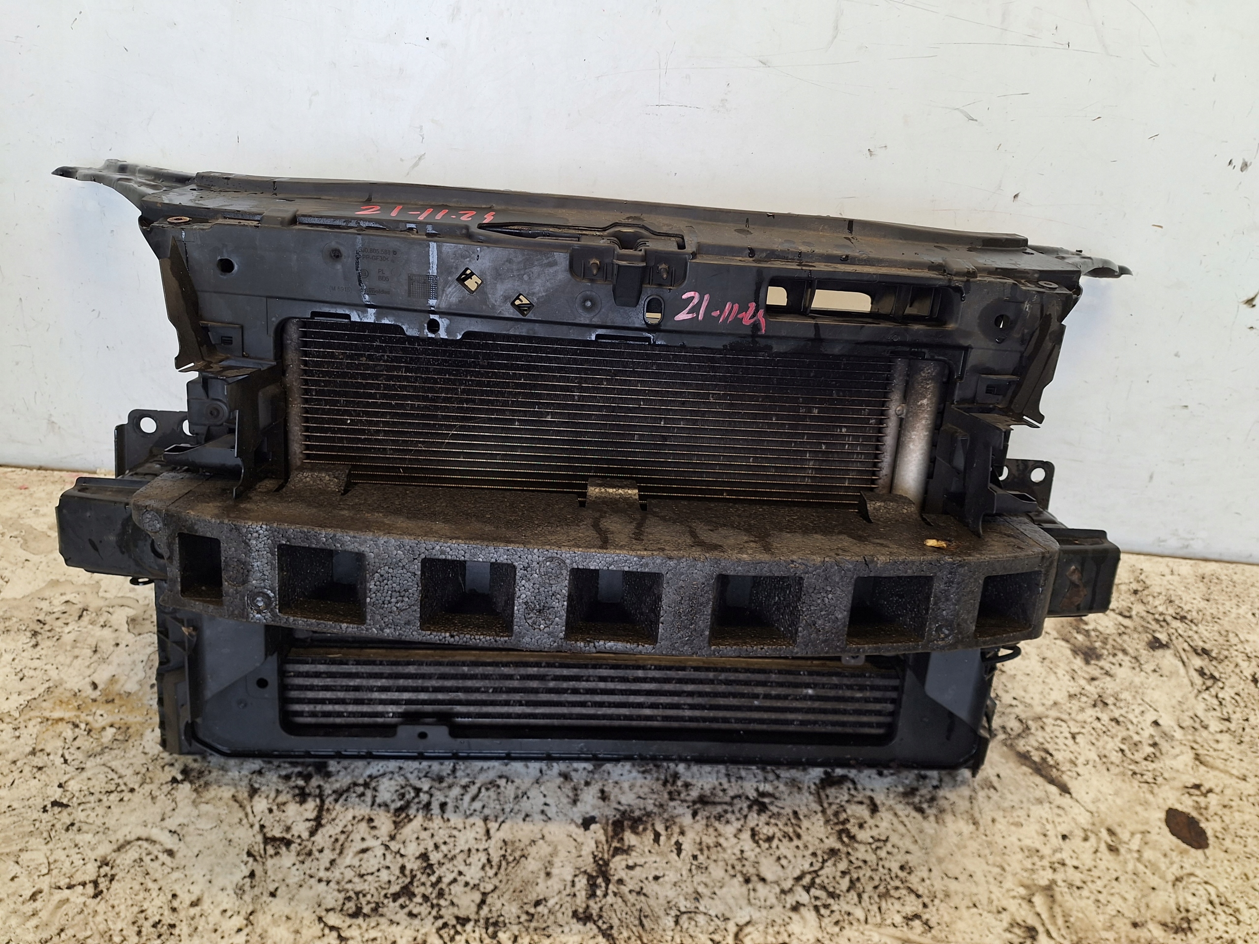 SKODA FABIA II LIFT 10-14 support panel for radiators 1.6 TDI