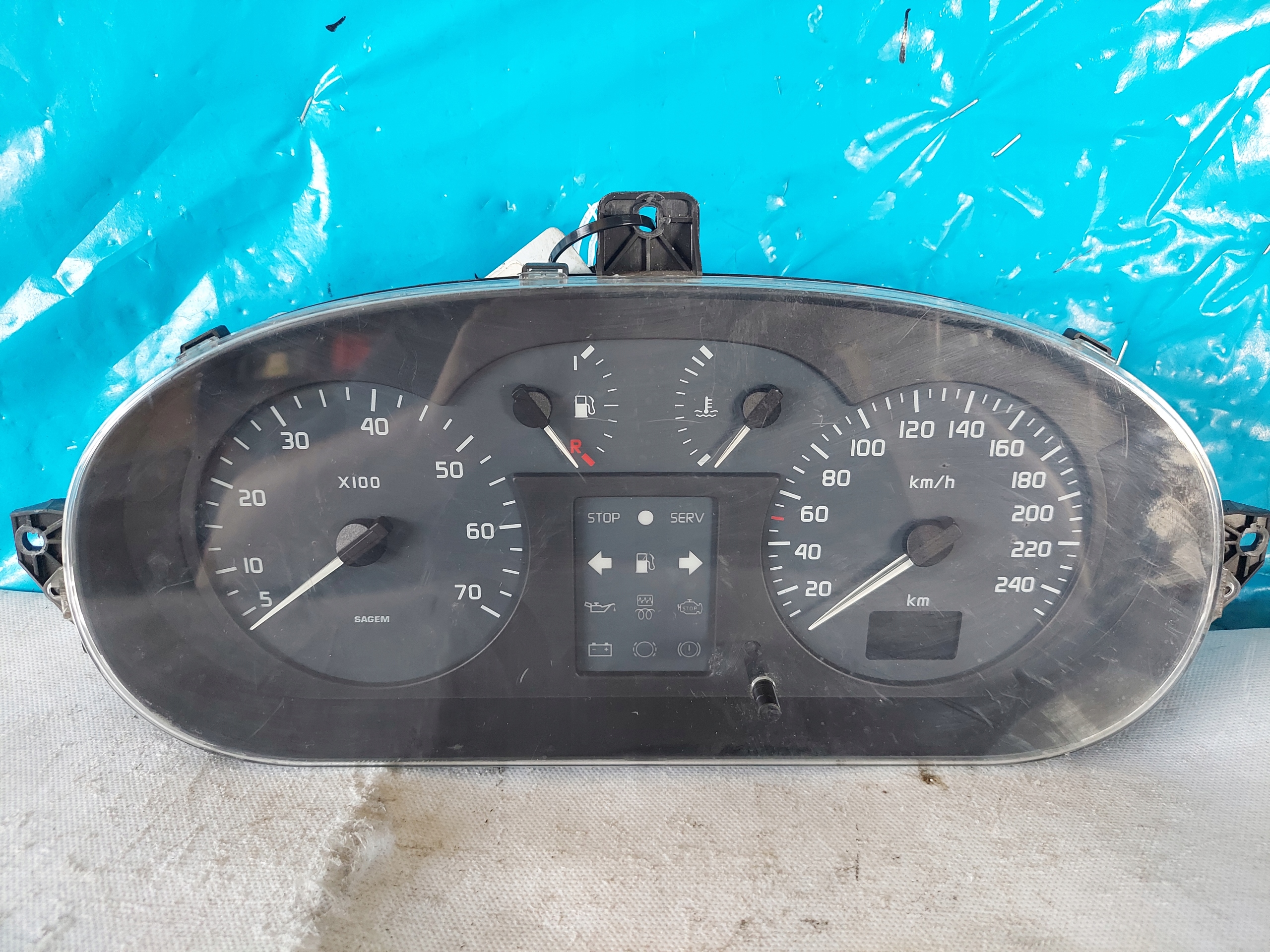 dials clock MEGANE SCENIC and 1.9 DTI P7700427896A