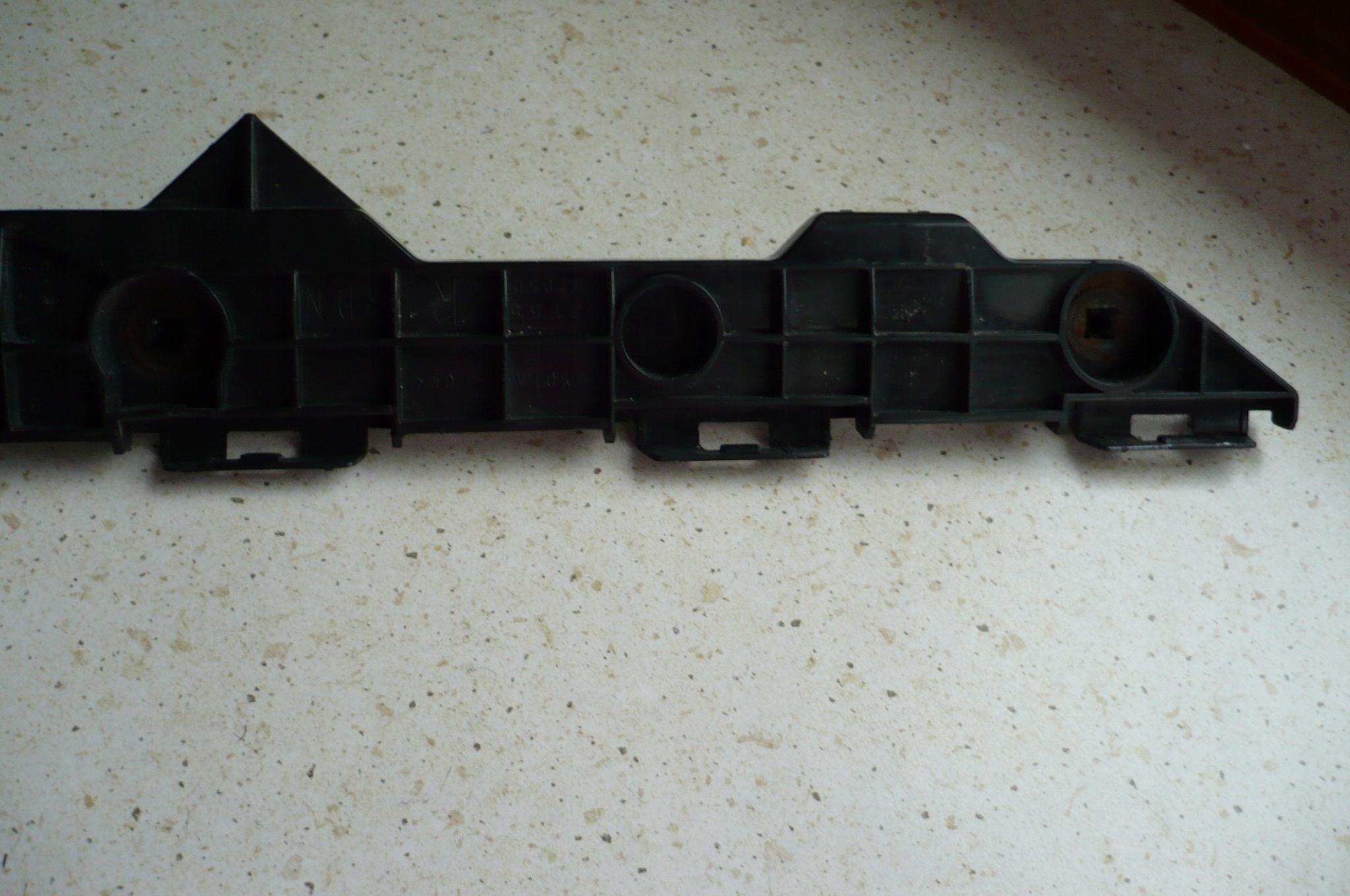 TOYOTA COROLLA E15, 2006-13 bumper bracket right rear part sedan