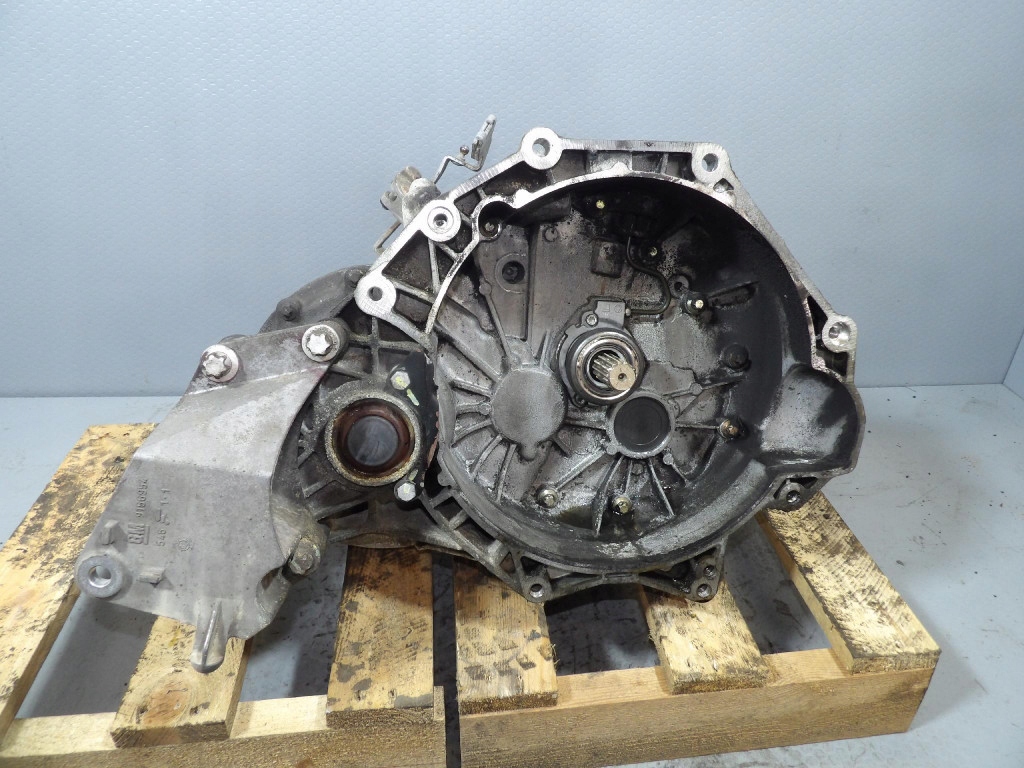 OPEL VECTRA C 2.2B CAMBIO manuale 5495775 F23