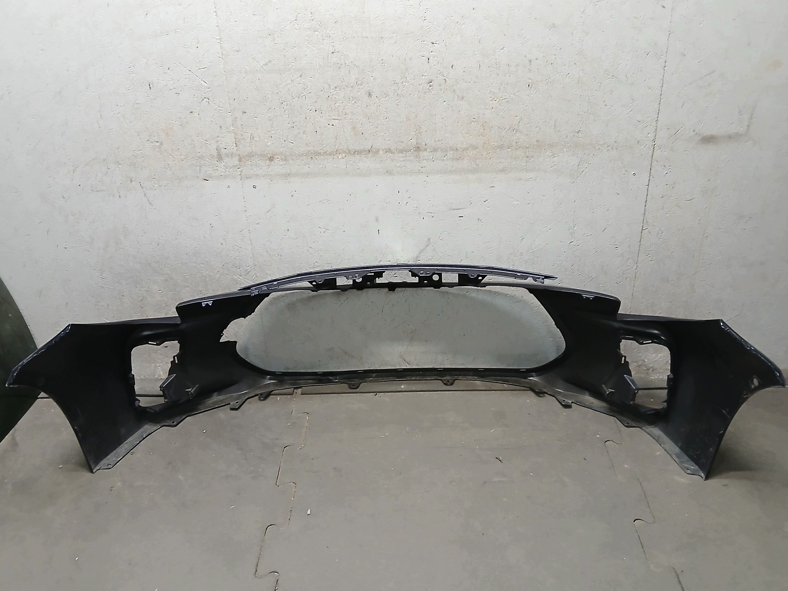 bumper front SUZUKI SWACE 20