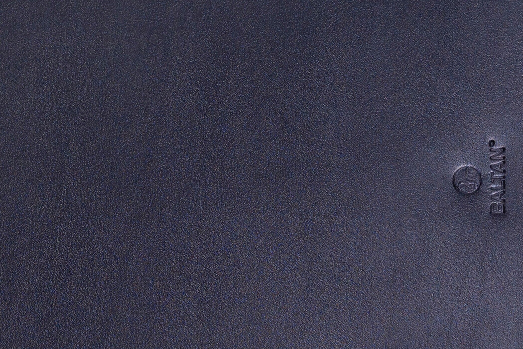 BALTAN Etui skórzane Premium do MacBooka Pro 16" czarne — 17