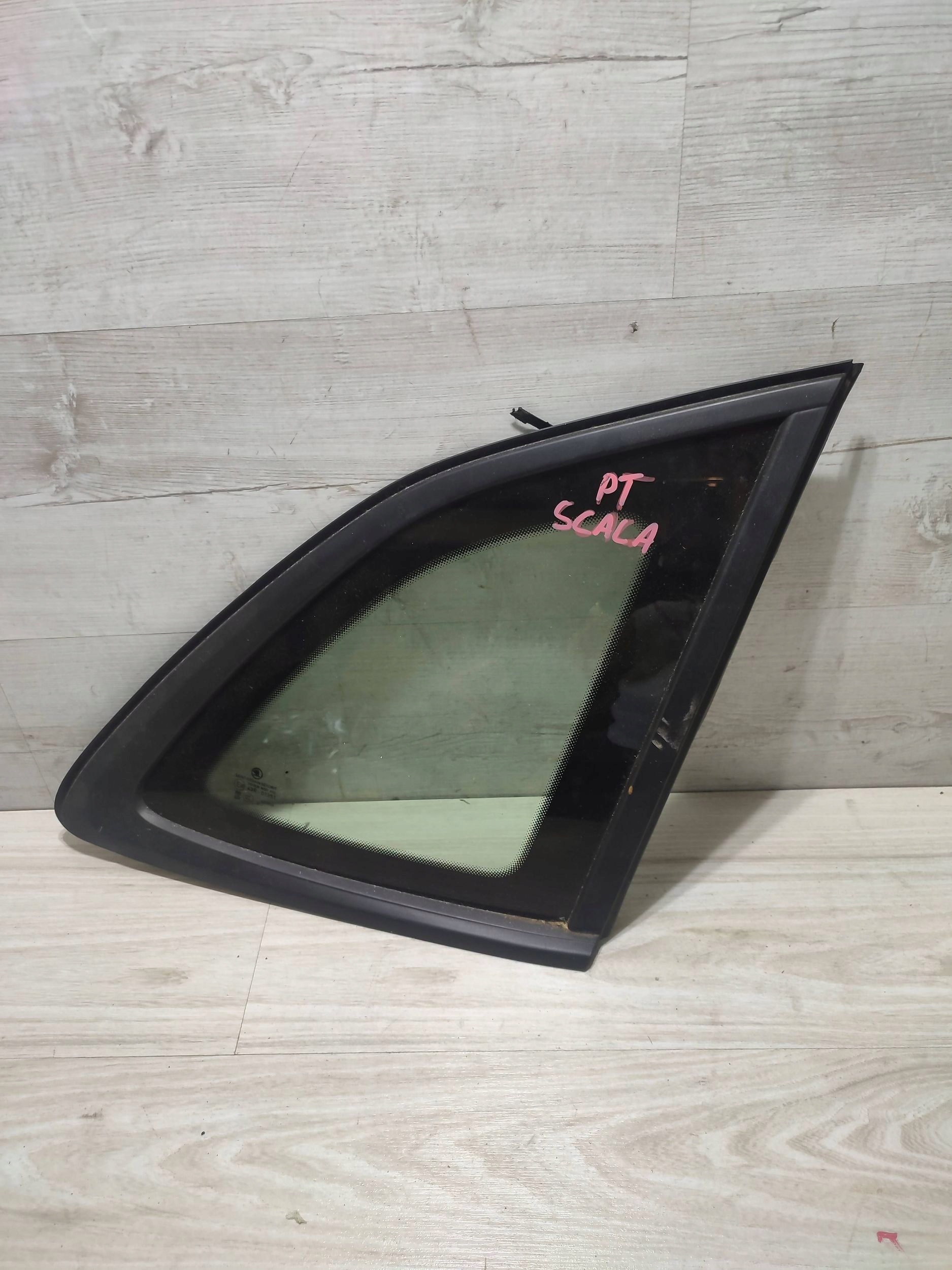 Skoda Scala 2020 rear part right window bodywork rear