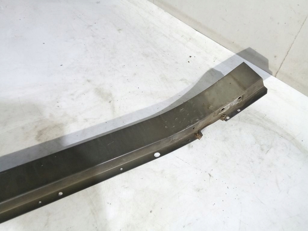 Opel Insignia A sider below bumper front