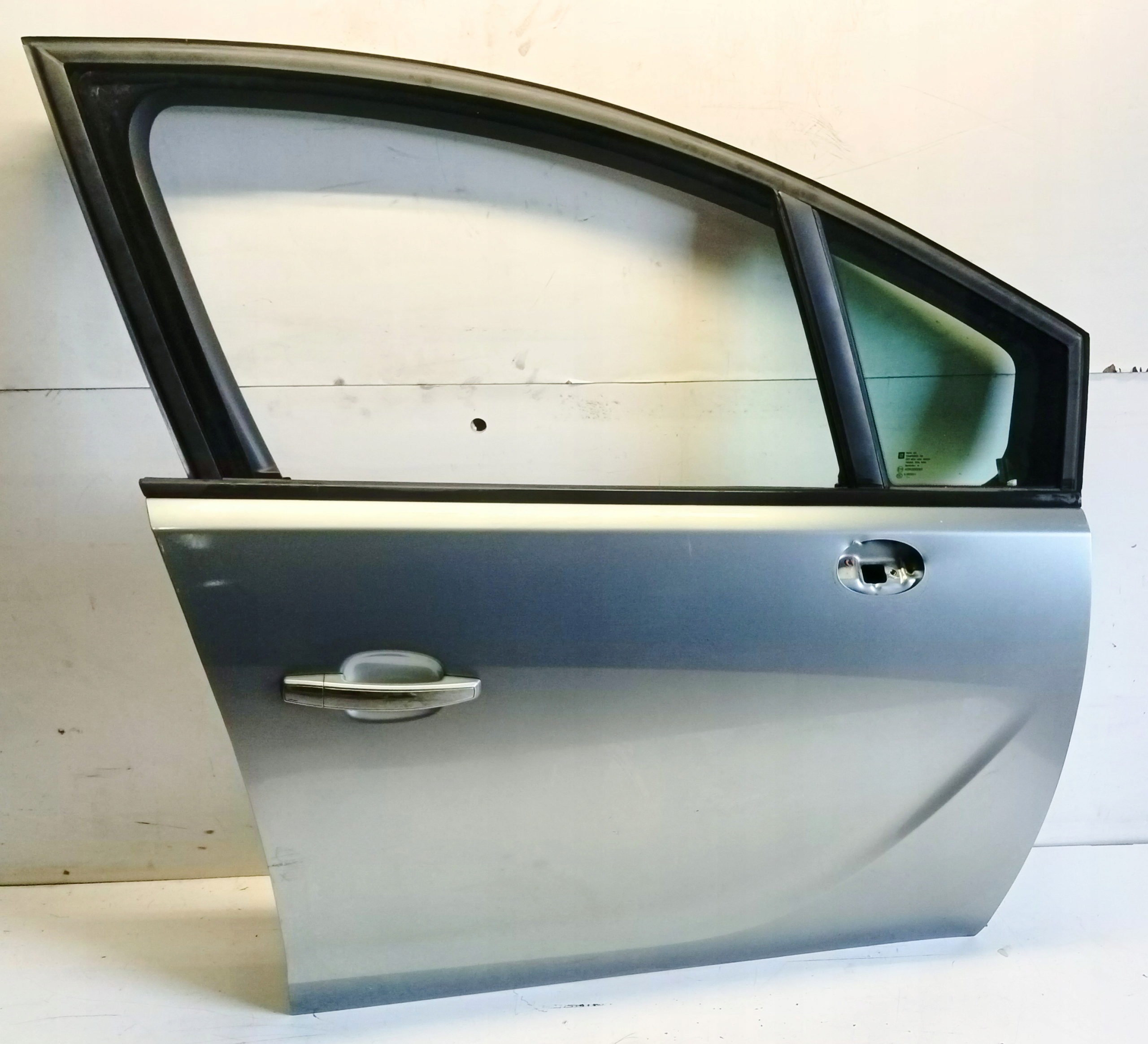 door right front OPEL MERIVA B z179