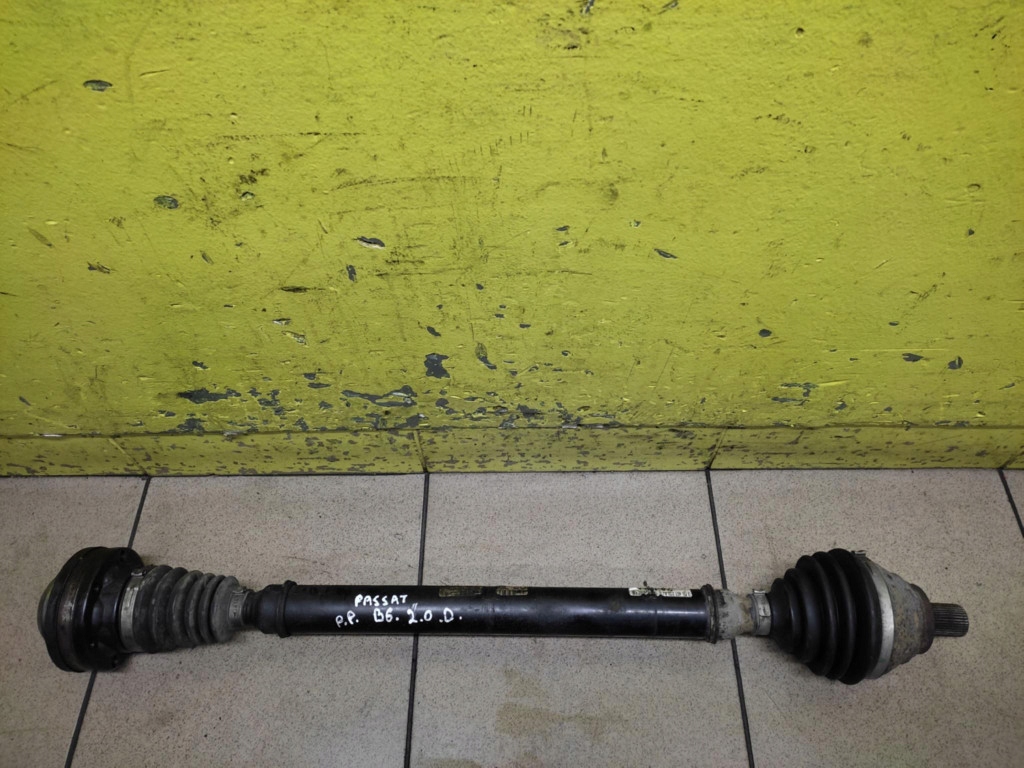 VW PASSAT B6 2.0 D semi-axis right 3C0407272AJ