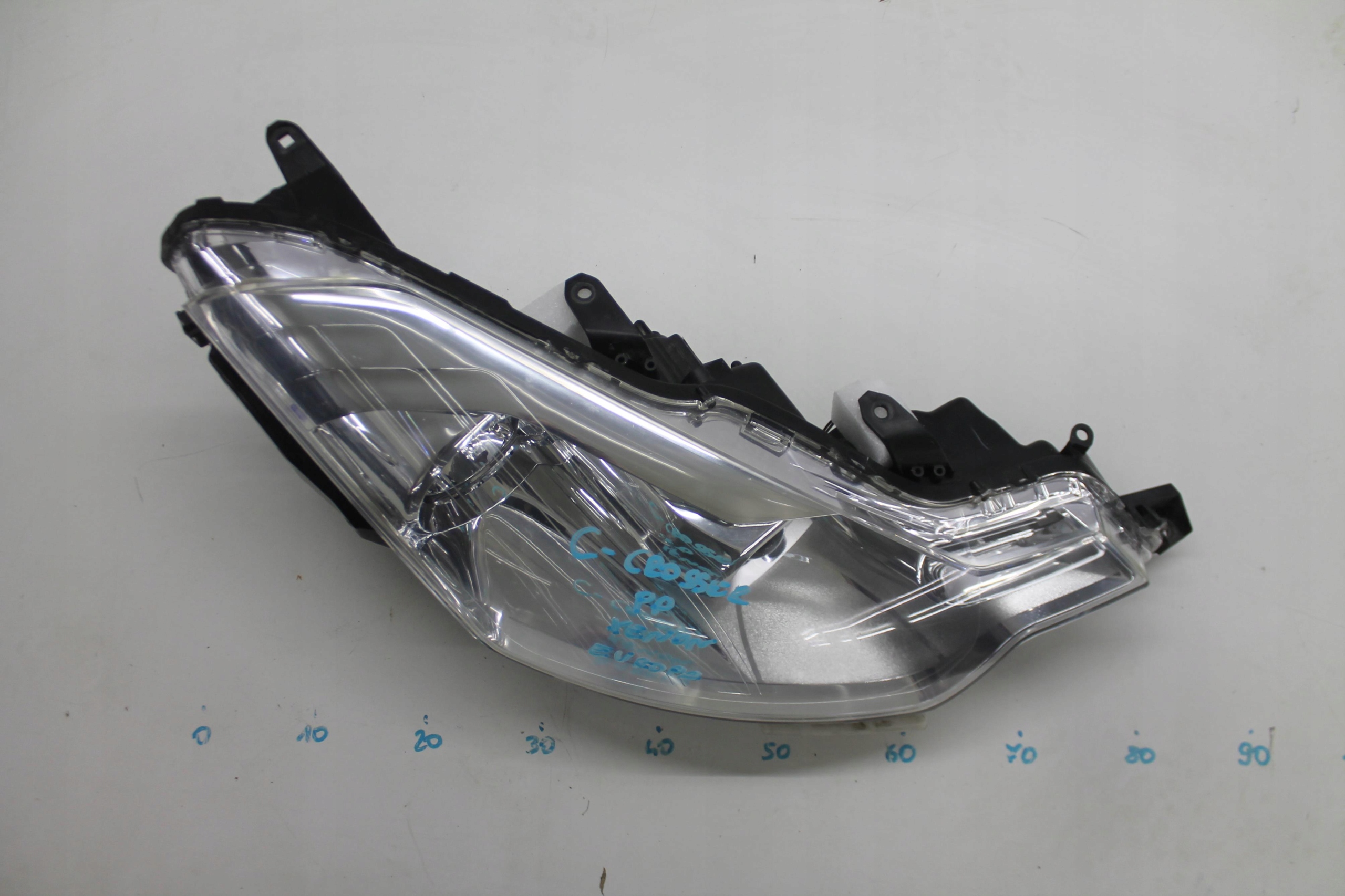 light right front KOMPLET XENON CITROEN C-CROSSER 07-12 EURO