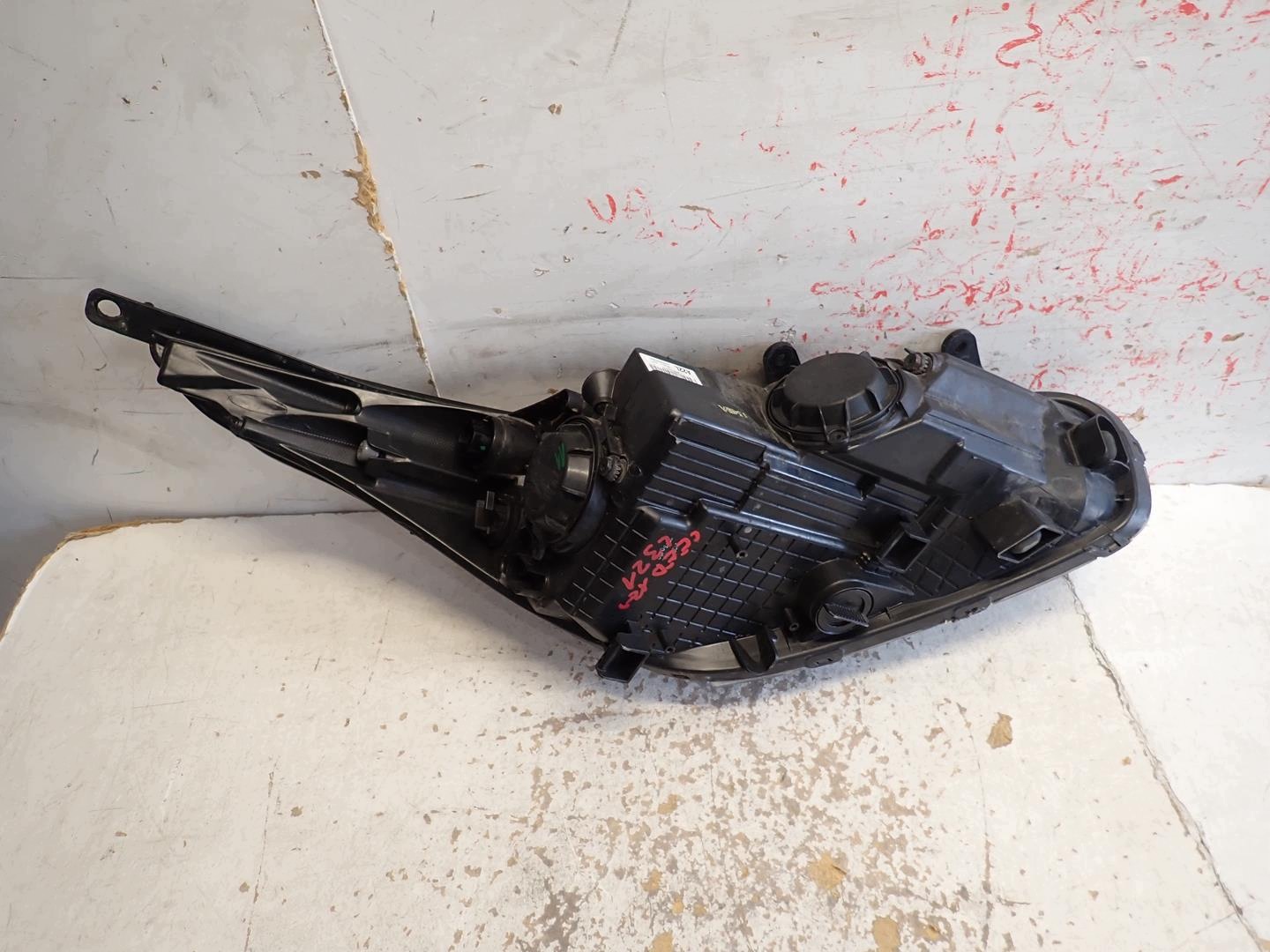 light front front left KIA CEED II 2012-2018 92101-A2220