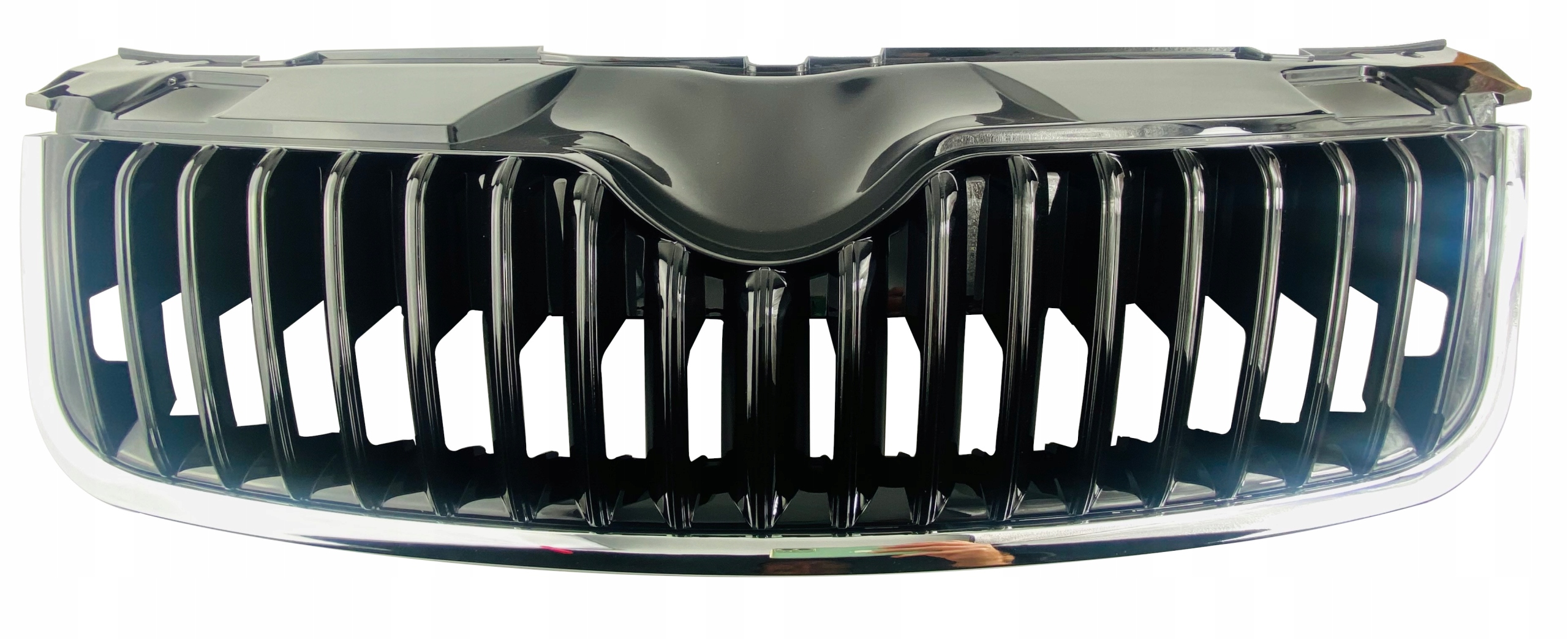 ГРИЛЬ ПУСТЫШКА ДВИГАТЕЛЯ КАПОТ ROOMSTER FL 5JD853651D