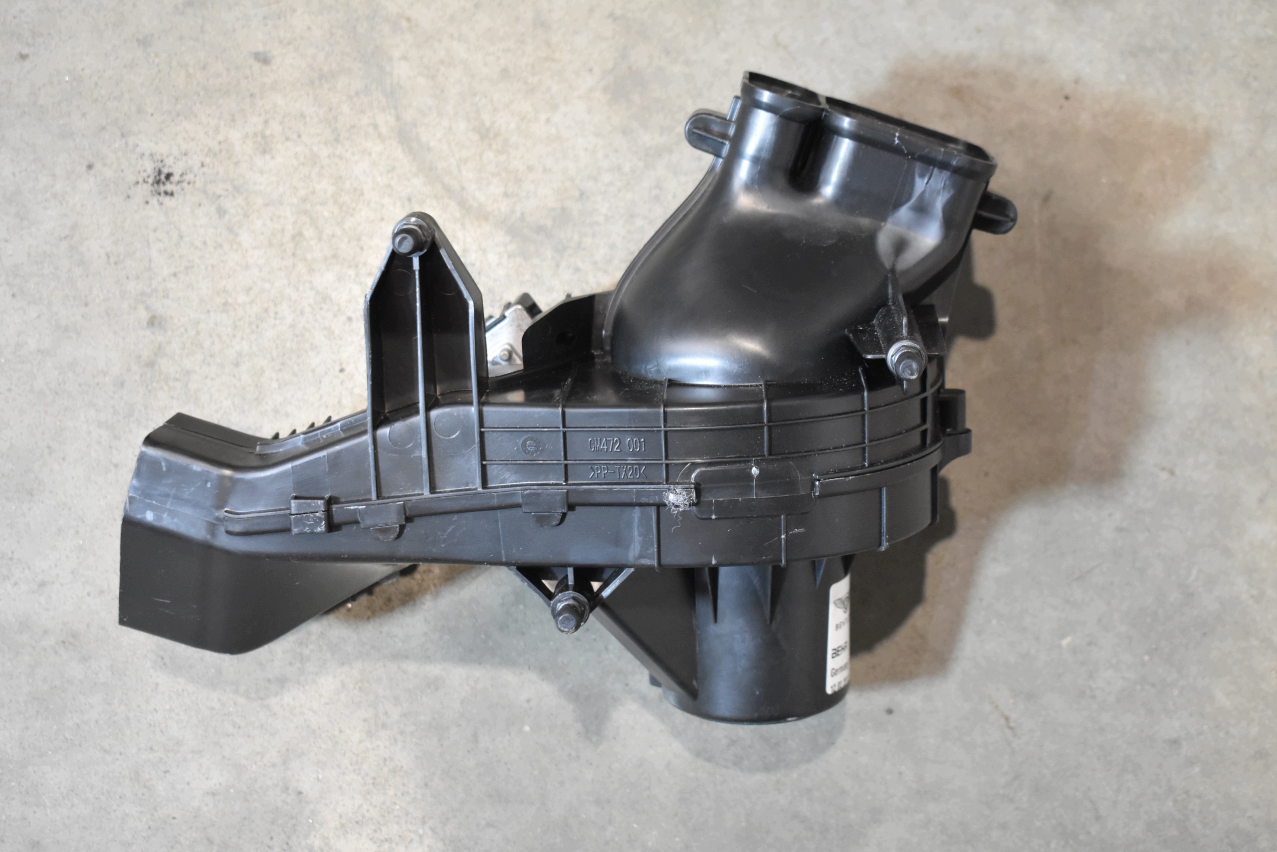 IDEALNY fan heating air conditioning devices left BENTLEY FLYING SPUR 1