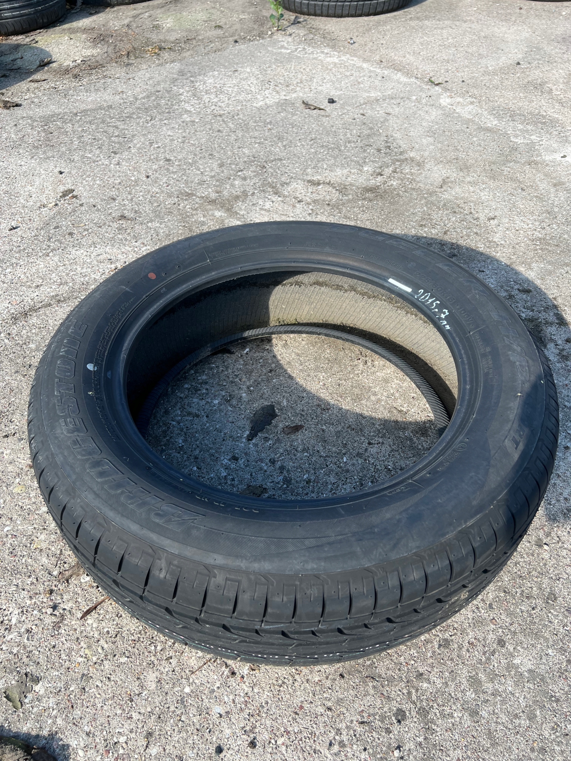 Летняя шина BRIDGESTONE 225/60 R18 7mm 2015
