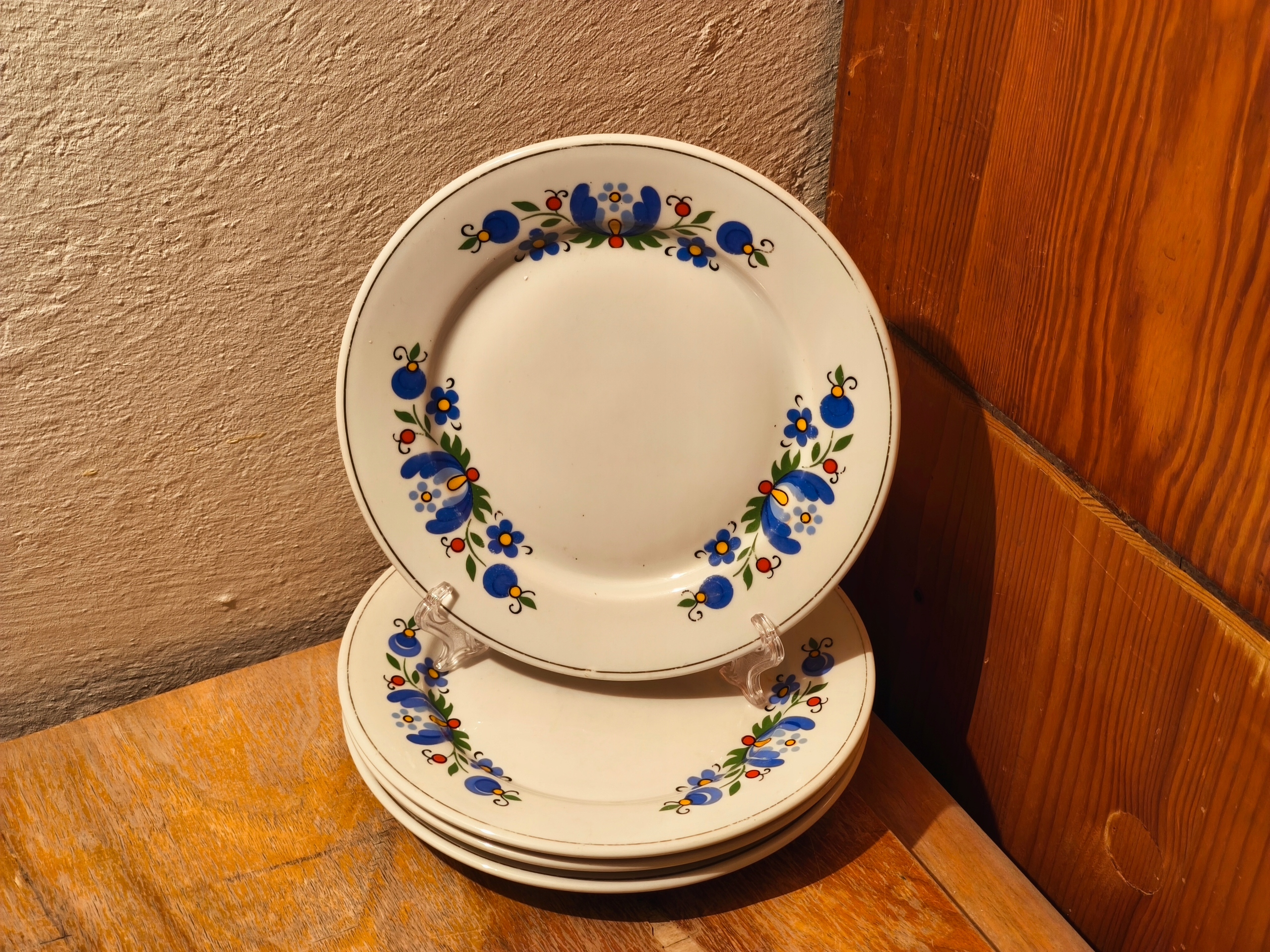 PŁASKI TALERZ ŚNIADANIOWY WZÓR KASZUBSKI LUBIANA PRL