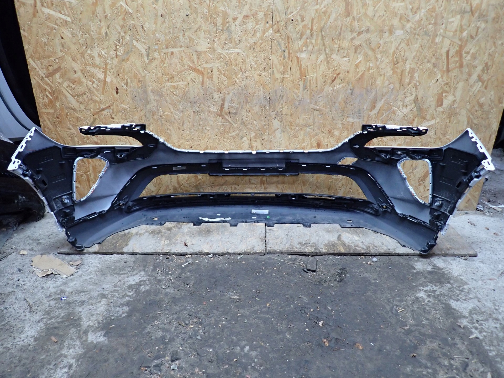 bumper front front RENAULT AUSTRAL 2022- 620225489R