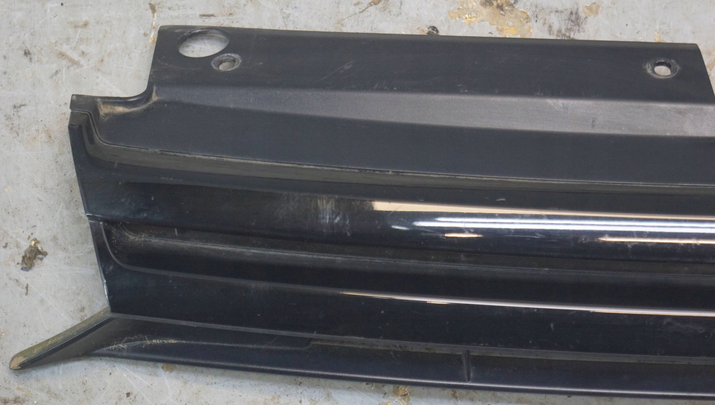VW Golf V Kühlergrill FRONTGRILL Kühlergitter 5K0853651AF - Thumbnail 3