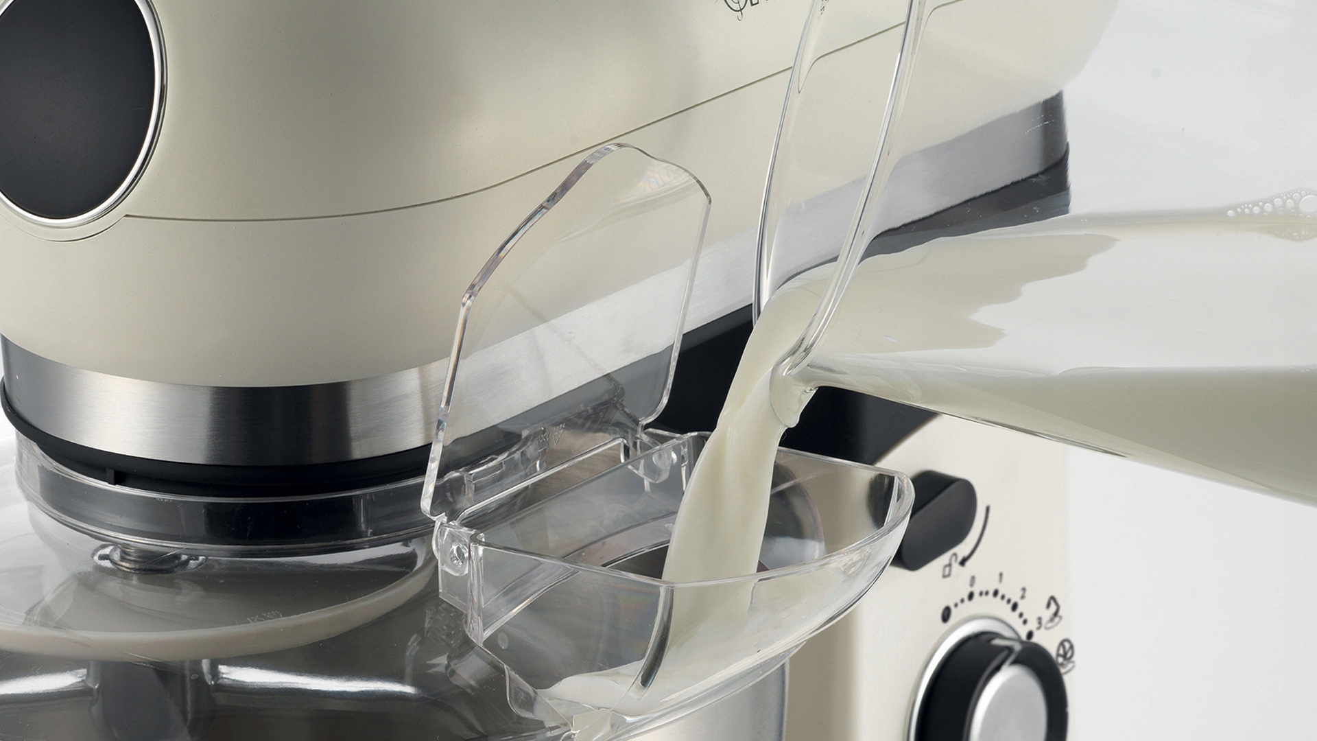 Robot planetarny Ariete 1588/07 Perłowy Kremowy Model Classica